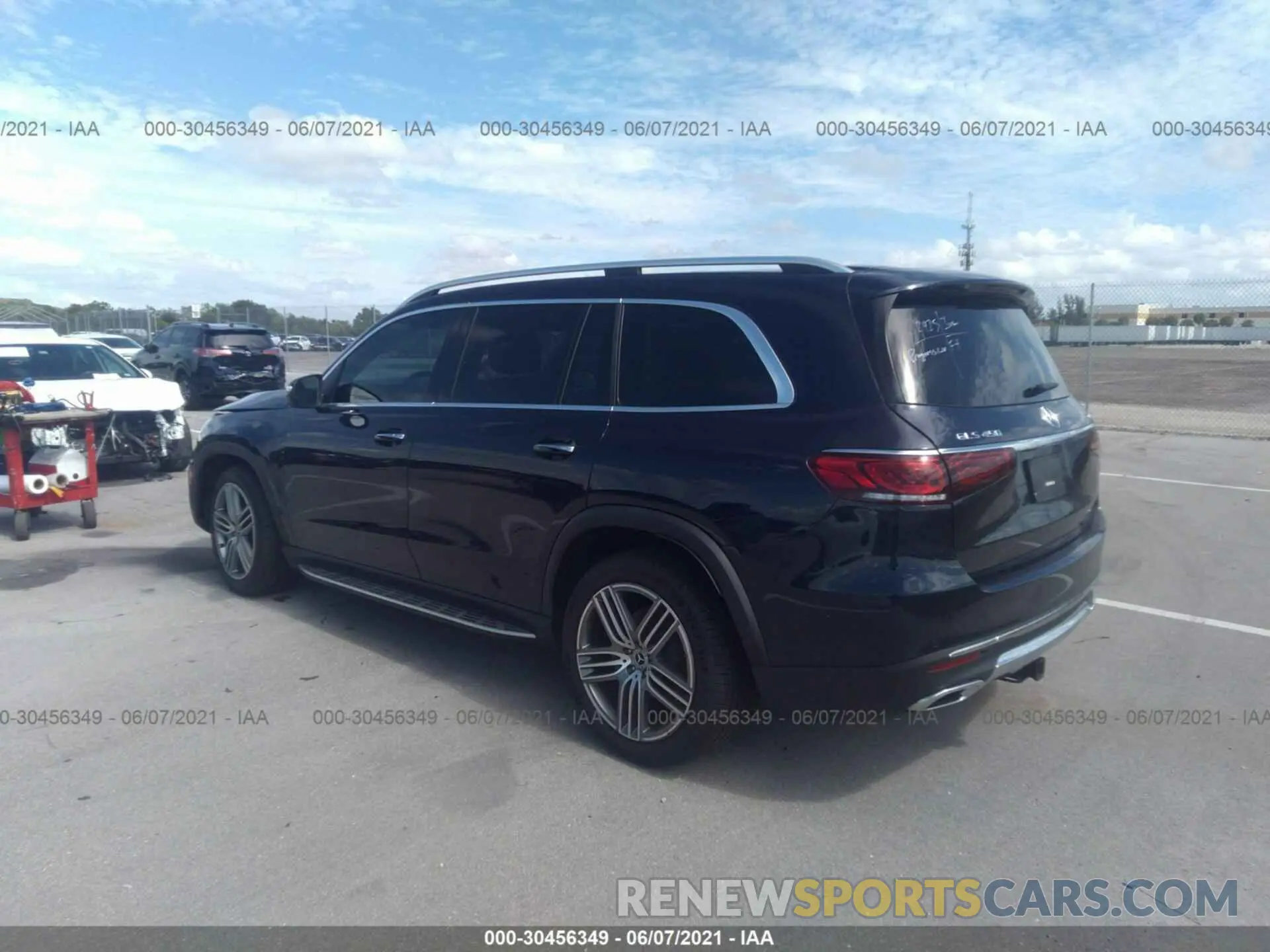 3 fotografías del automóvil dañado 4JGFF5KE9LA084151 MERCEDES-BENZ GLS 2020