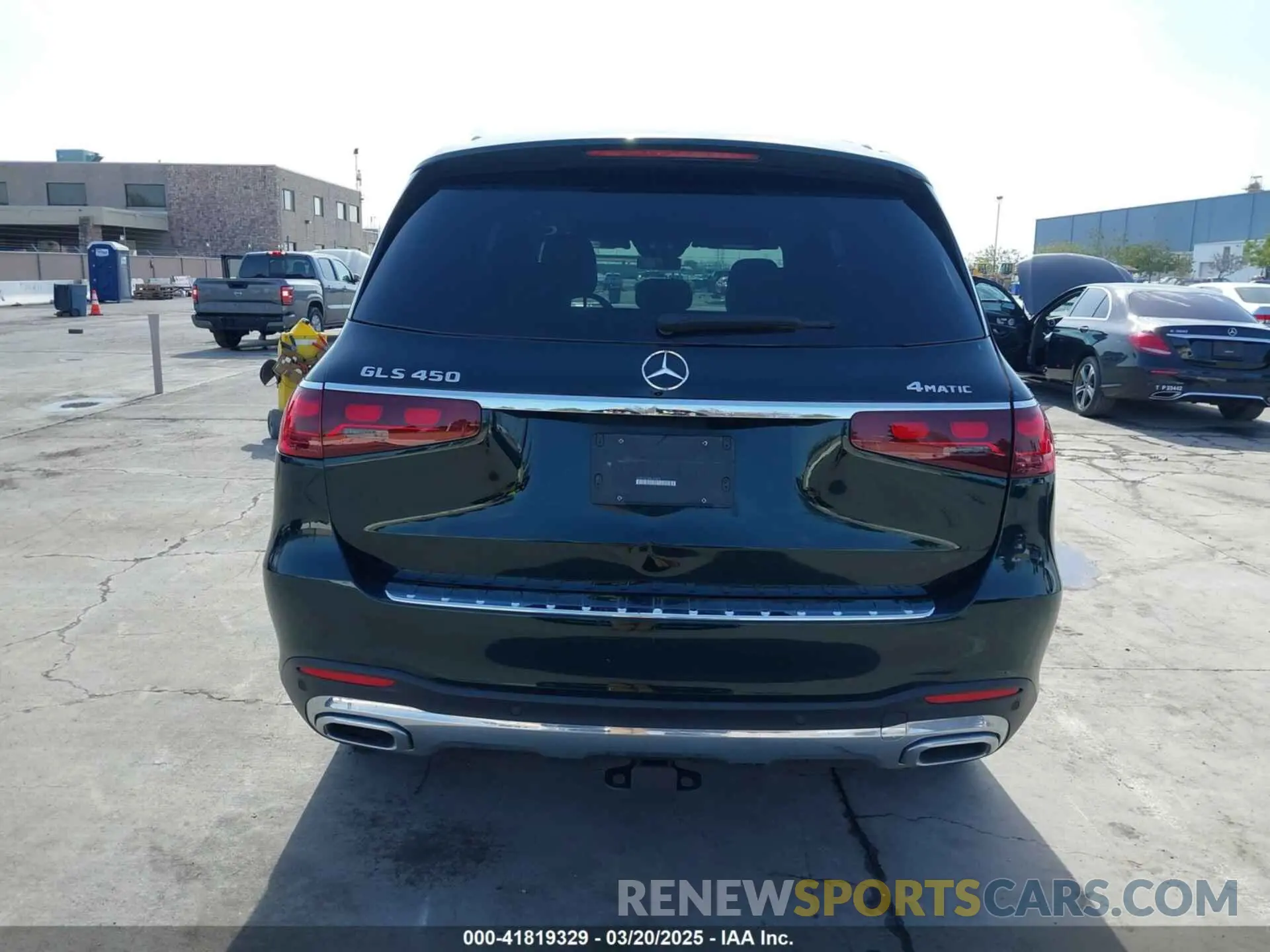 16 fotografías del automóvil dañado 4JGFF5KE3RB102873 MERCEDES-BENZ GLS 2024