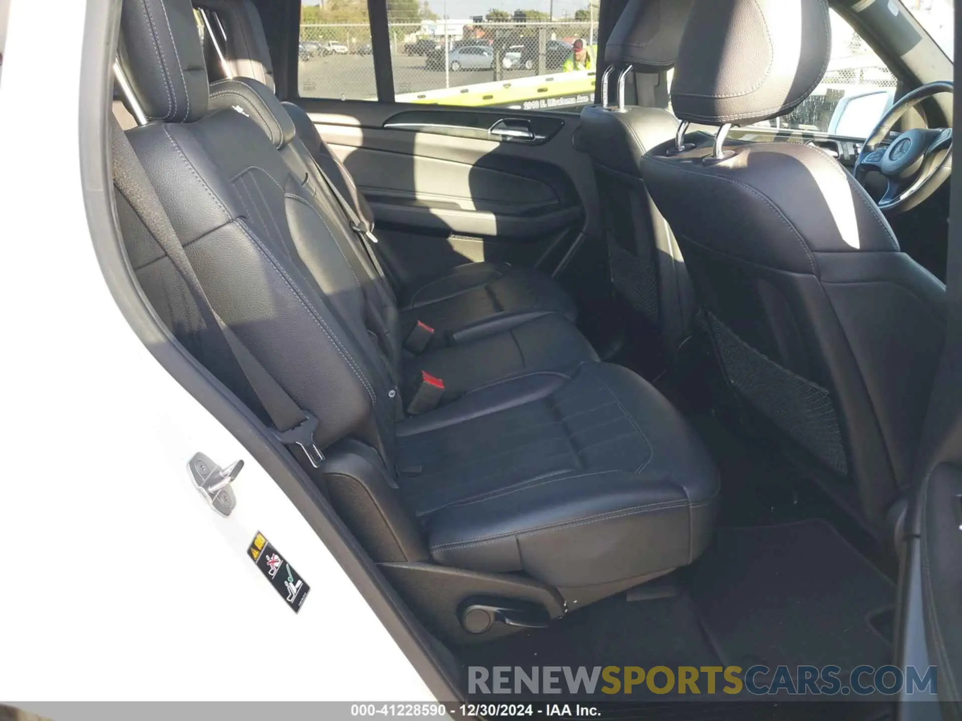 8 fotografías del automóvil dañado 4JGDF6EE1KB232343 MERCEDES-BENZ GLS 450 2019