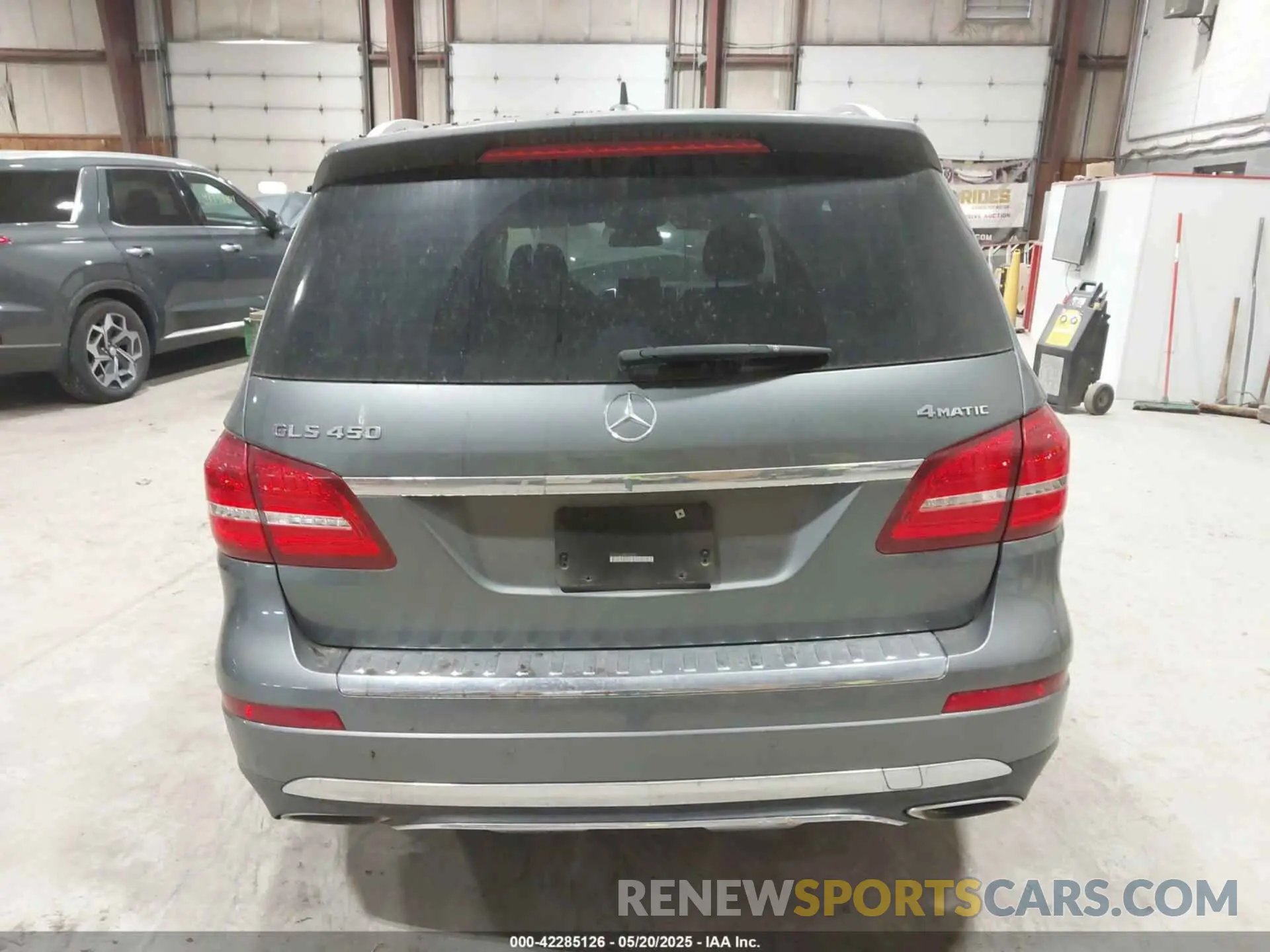 15 fotografías del automóvil dañado 4JGDF6EE4KB228206 MERCEDES-BENZ GLS 450 2019