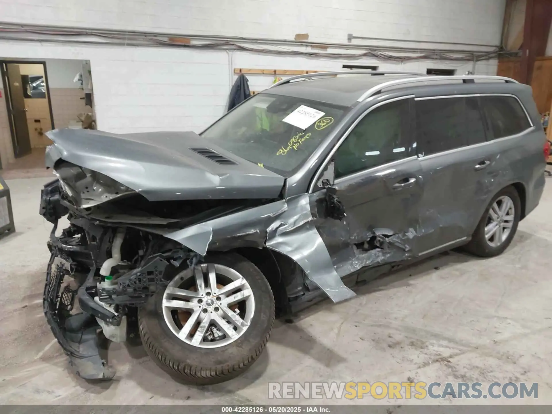 16 fotografías del automóvil dañado 4JGDF6EE4KB228206 MERCEDES-BENZ GLS 450 2019