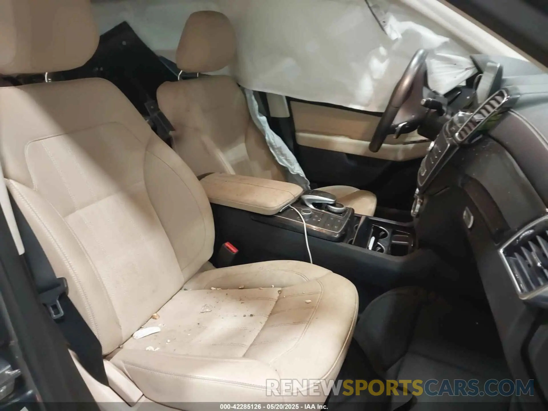 8 fotografías del automóvil dañado 4JGDF6EE4KB228206 MERCEDES-BENZ GLS 450 2019