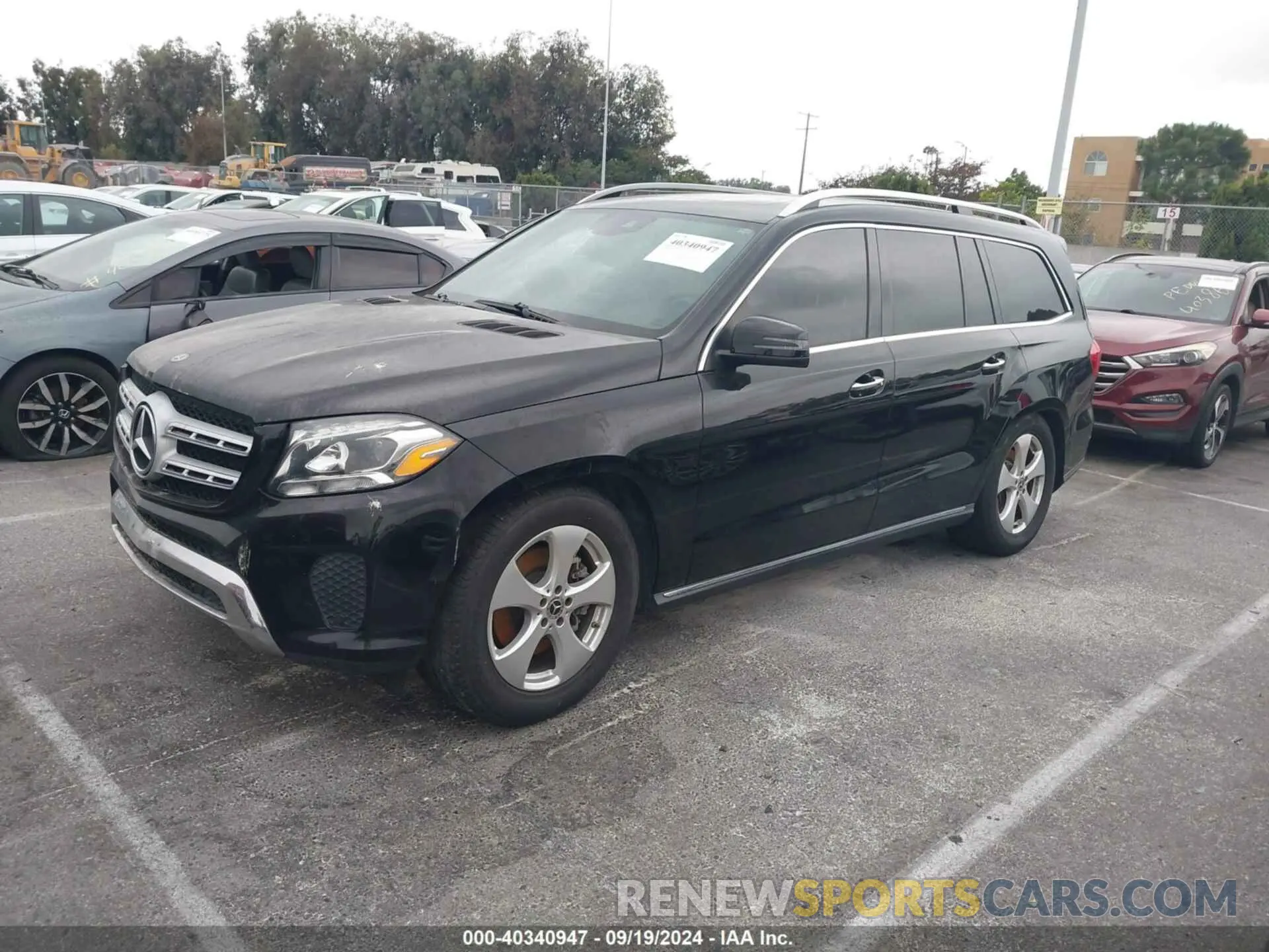 2 fotografías del automóvil dañado 4JGDF6EE4KB581352 MERCEDES-BENZ GLS 450 2019