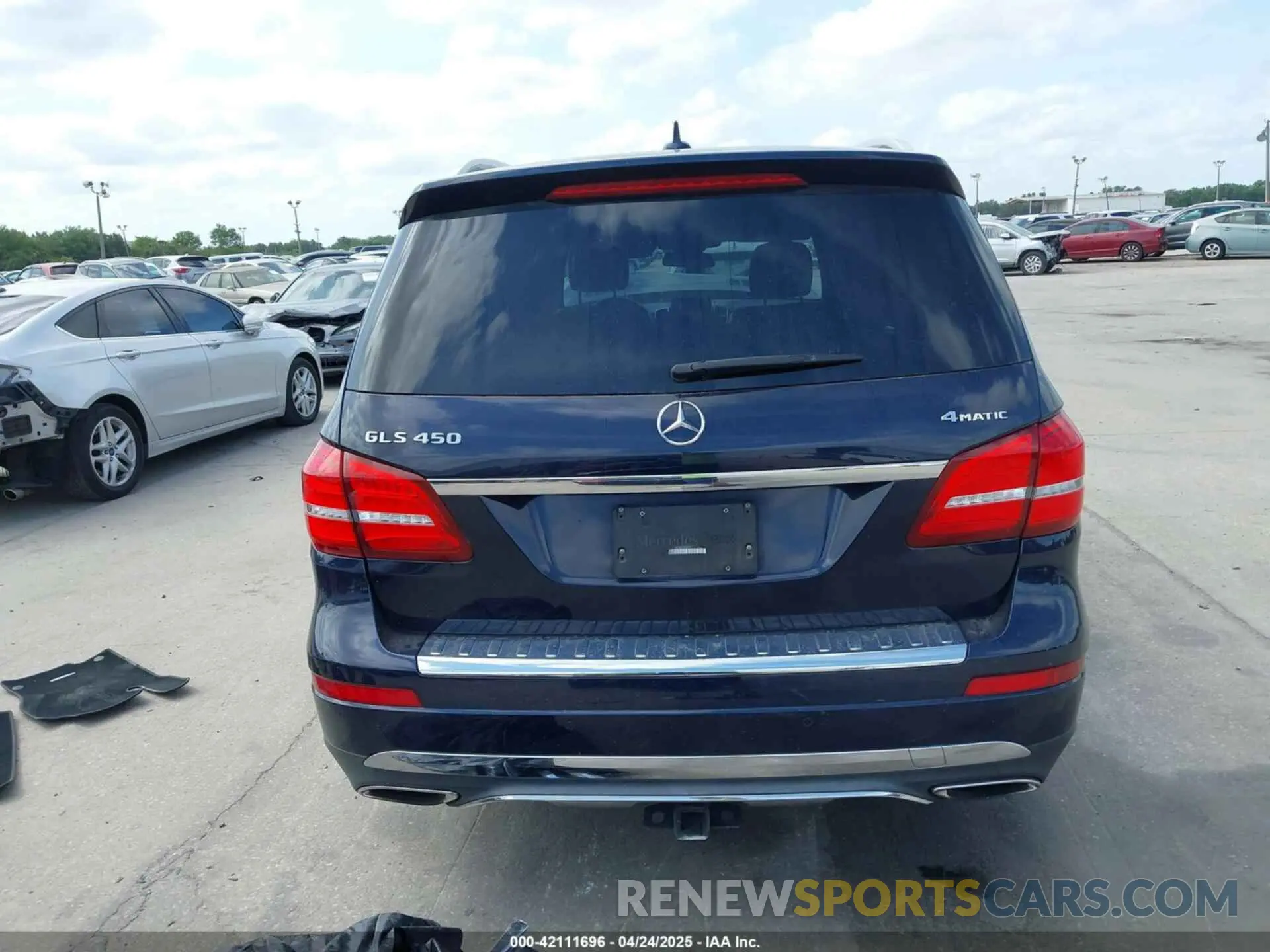 17 fotografías del automóvil dañado 4JGDF6EE7KB183097 MERCEDES-BENZ GLS 450 2019