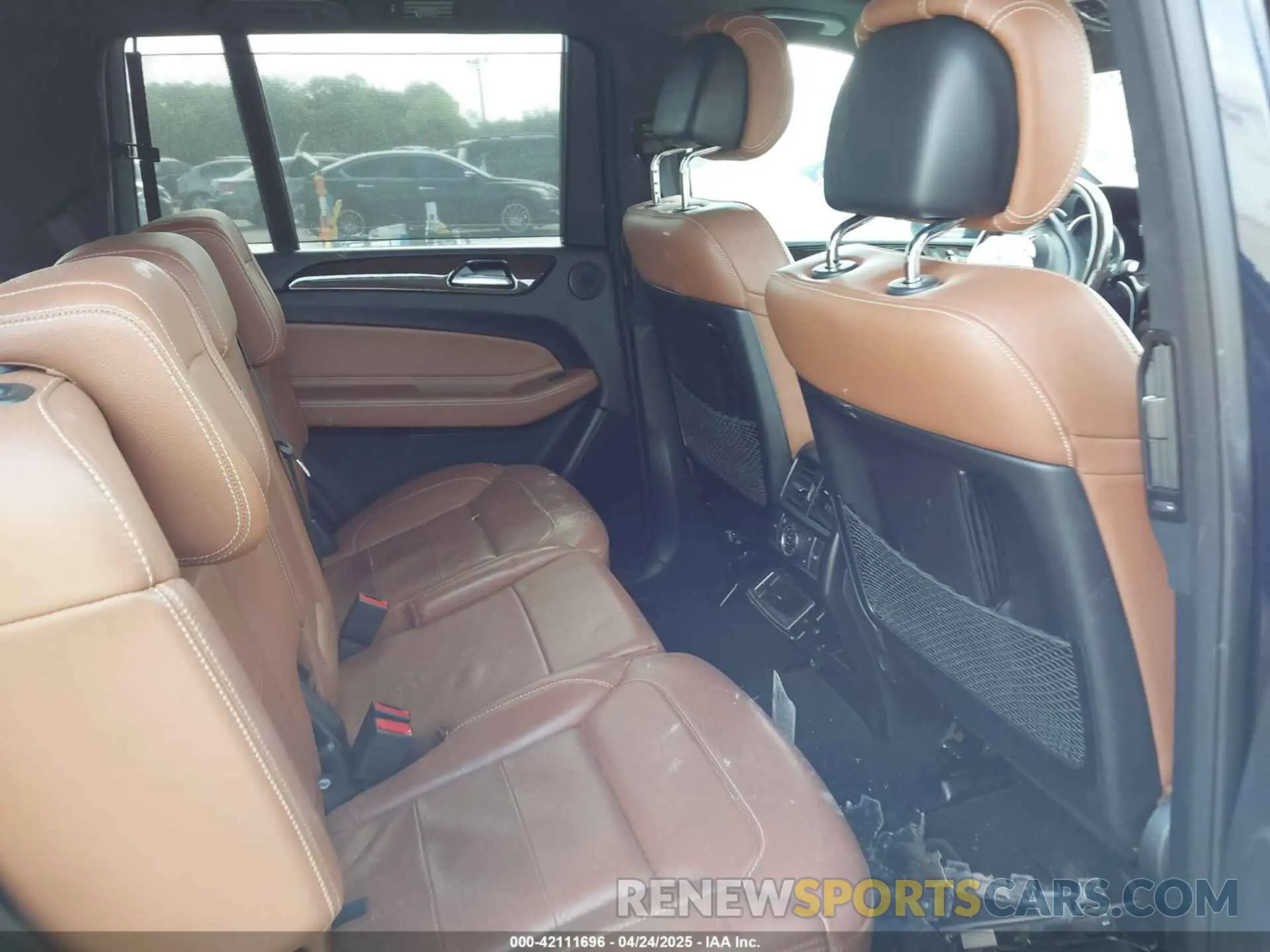 8 fotografías del automóvil dañado 4JGDF6EE7KB183097 MERCEDES-BENZ GLS 450 2019