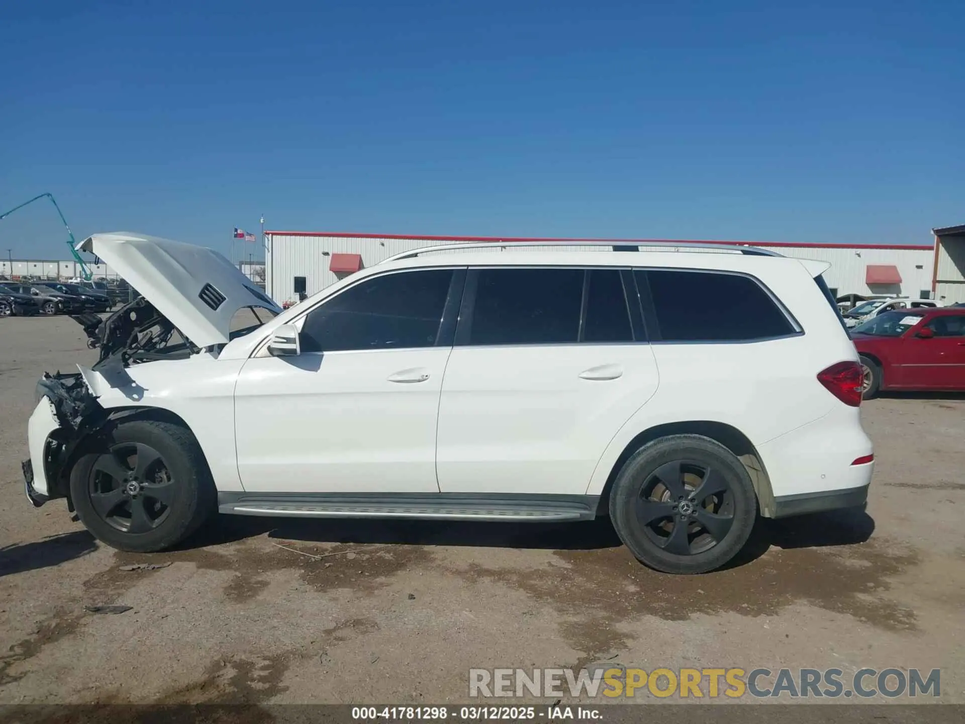 14 fotografías del automóvil dañado 4JGDF6EE7KB231729 MERCEDES-BENZ GLS 450 2019
