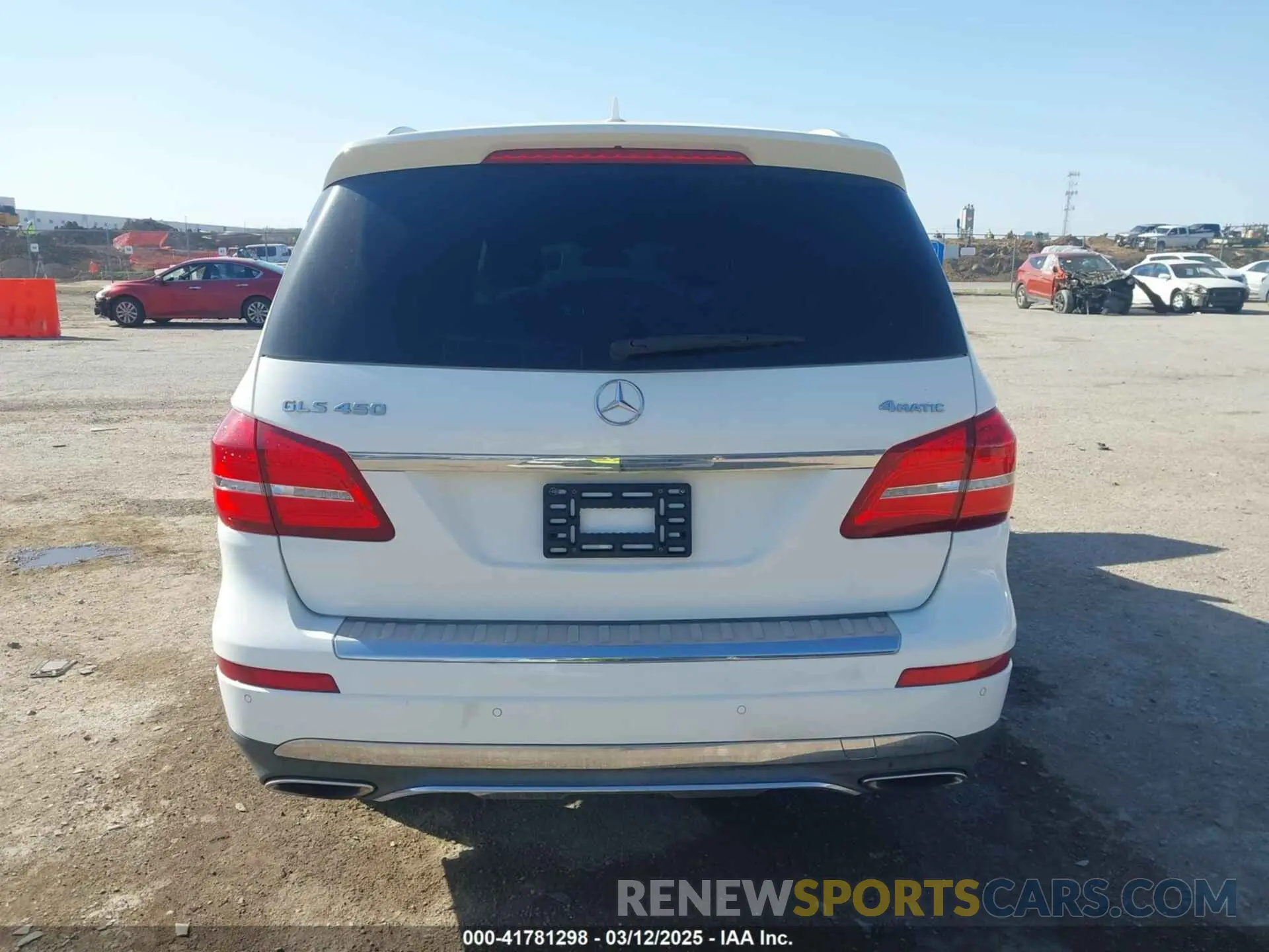 16 fotografías del automóvil dañado 4JGDF6EE7KB231729 MERCEDES-BENZ GLS 450 2019