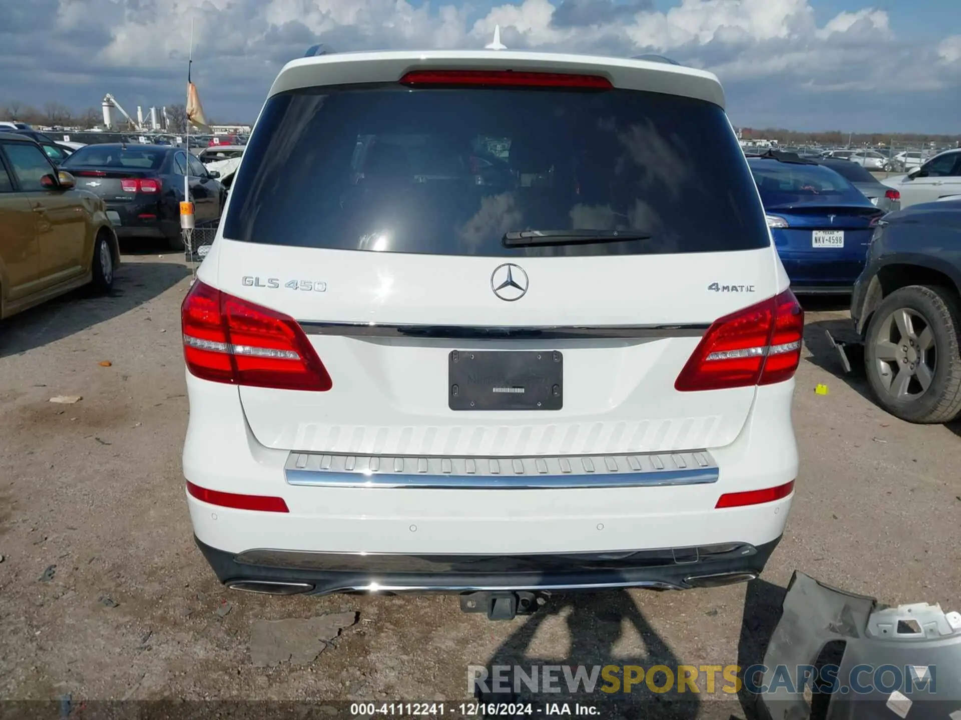 16 fotografías del automóvil dañado 4JGDF6EE7KB239300 MERCEDES-BENZ GLS 450 2019