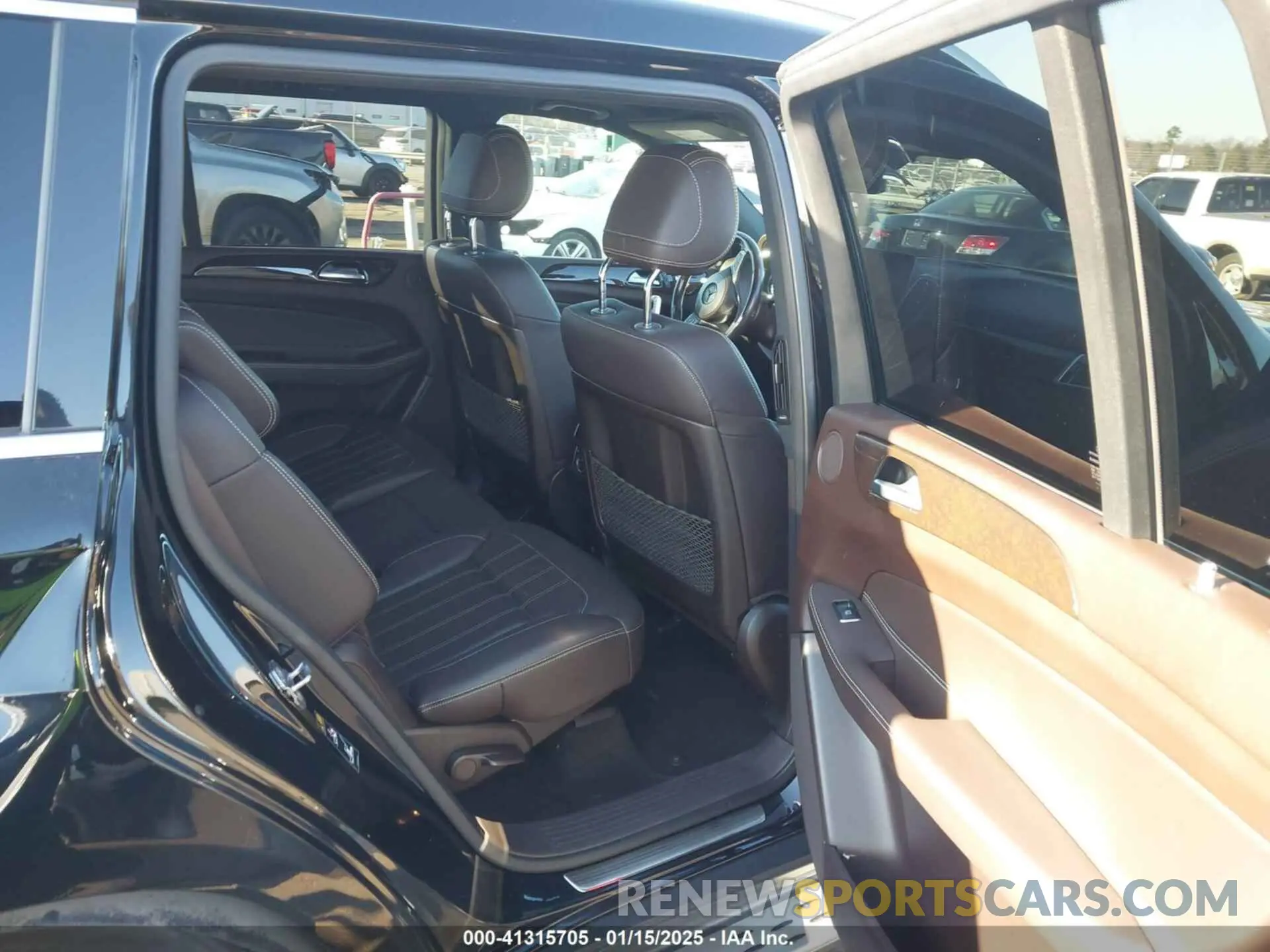 8 fotografías del automóvil dañado 4JGDF6EE8KB219511 MERCEDES-BENZ GLS 450 2019