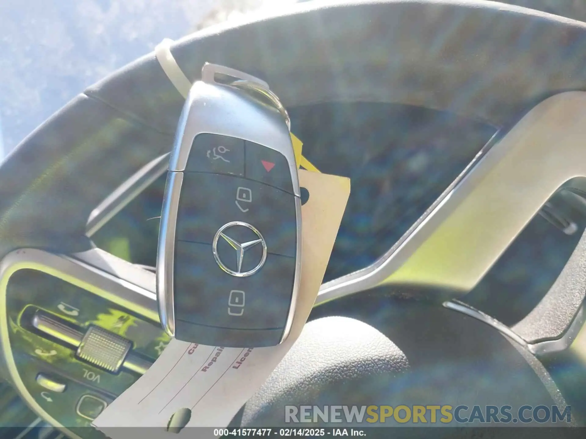 11 fotografías del automóvil dañado 4JGFF5KE7LA187357 MERCEDES-BENZ GLS 450 2020