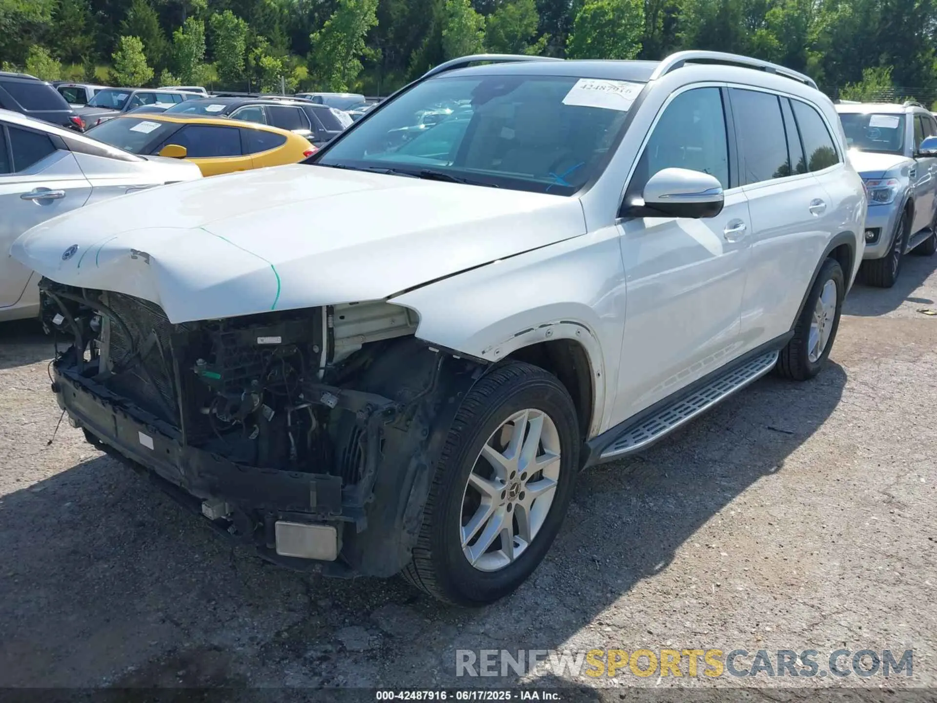 2 fotografías del automóvil dañado 4JGFF5KE9LA214090 MERCEDES-BENZ GLS 450 2020