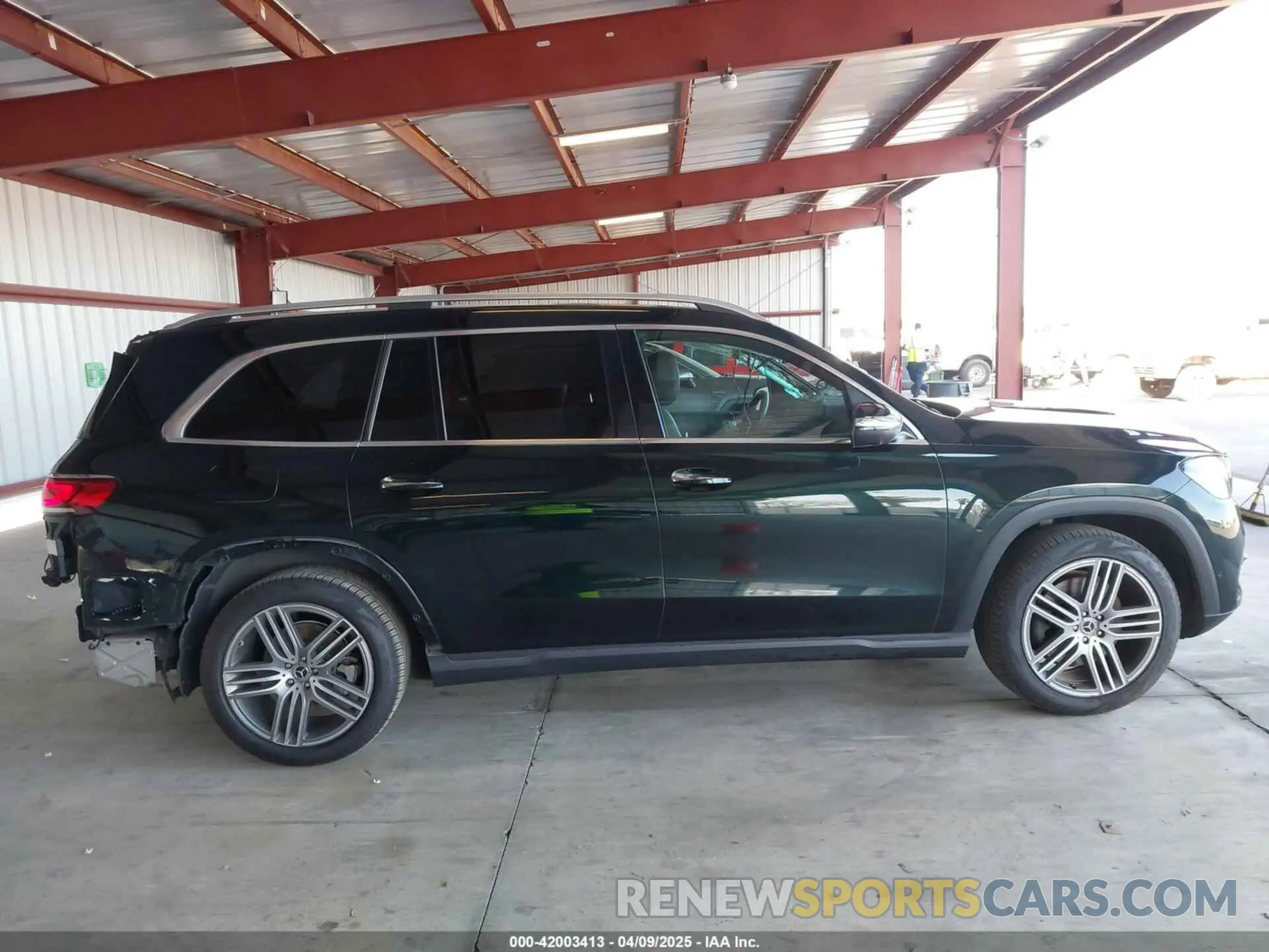 14 fotografías del automóvil dañado 4JGFF5KE5MA455372 MERCEDES-BENZ GLS 450 2021