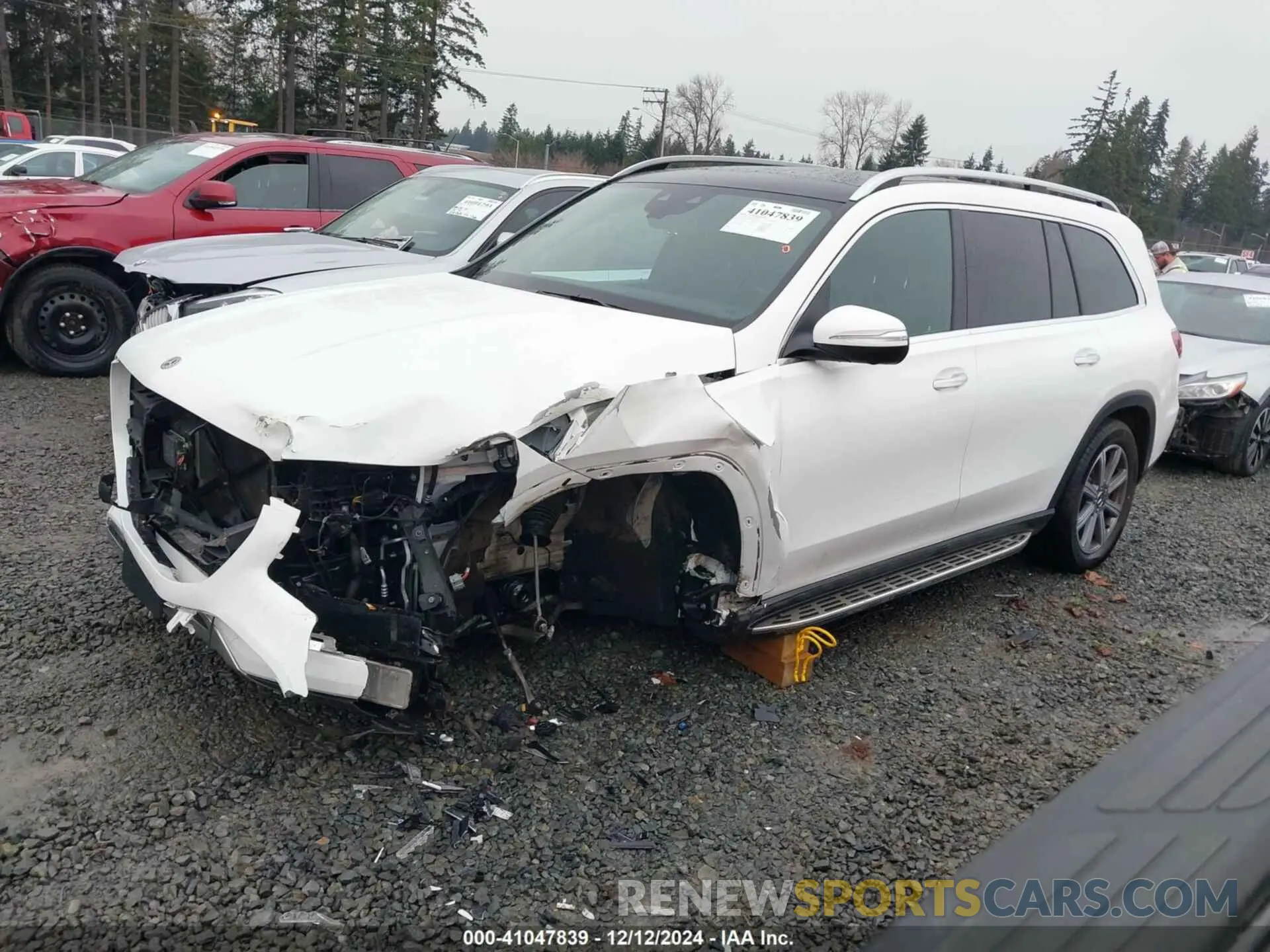 2 fotografías del automóvil dañado 4JGFF5KE6MA396218 MERCEDES-BENZ GLS 450 2021