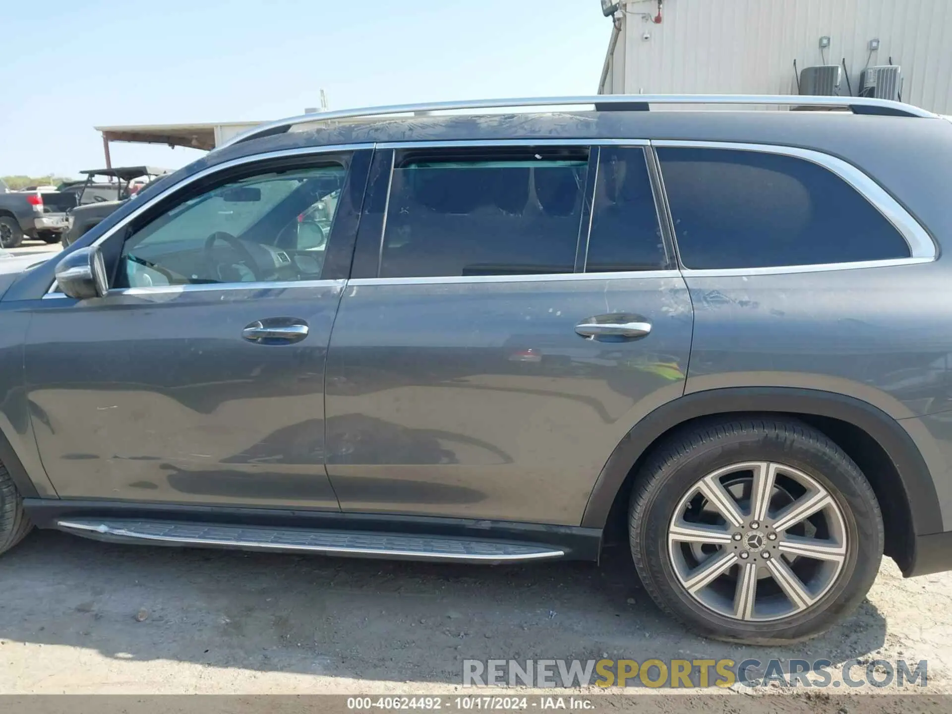 14 fotografías del automóvil dañado 4JGFF5KE6MA451783 MERCEDES-BENZ GLS 450 2021
