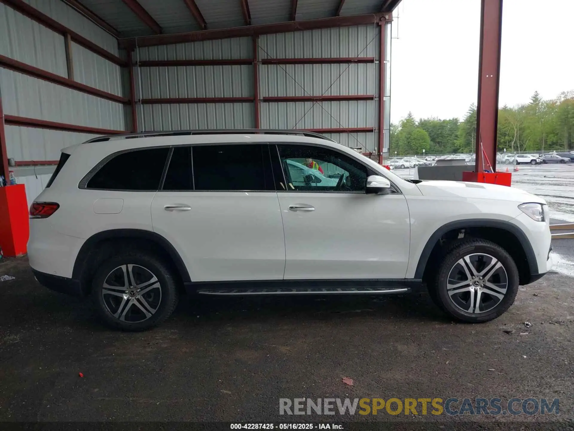 12 fotografías del automóvil dañado 4JGFF5KE9MA572260 MERCEDES-BENZ GLS 450 2021