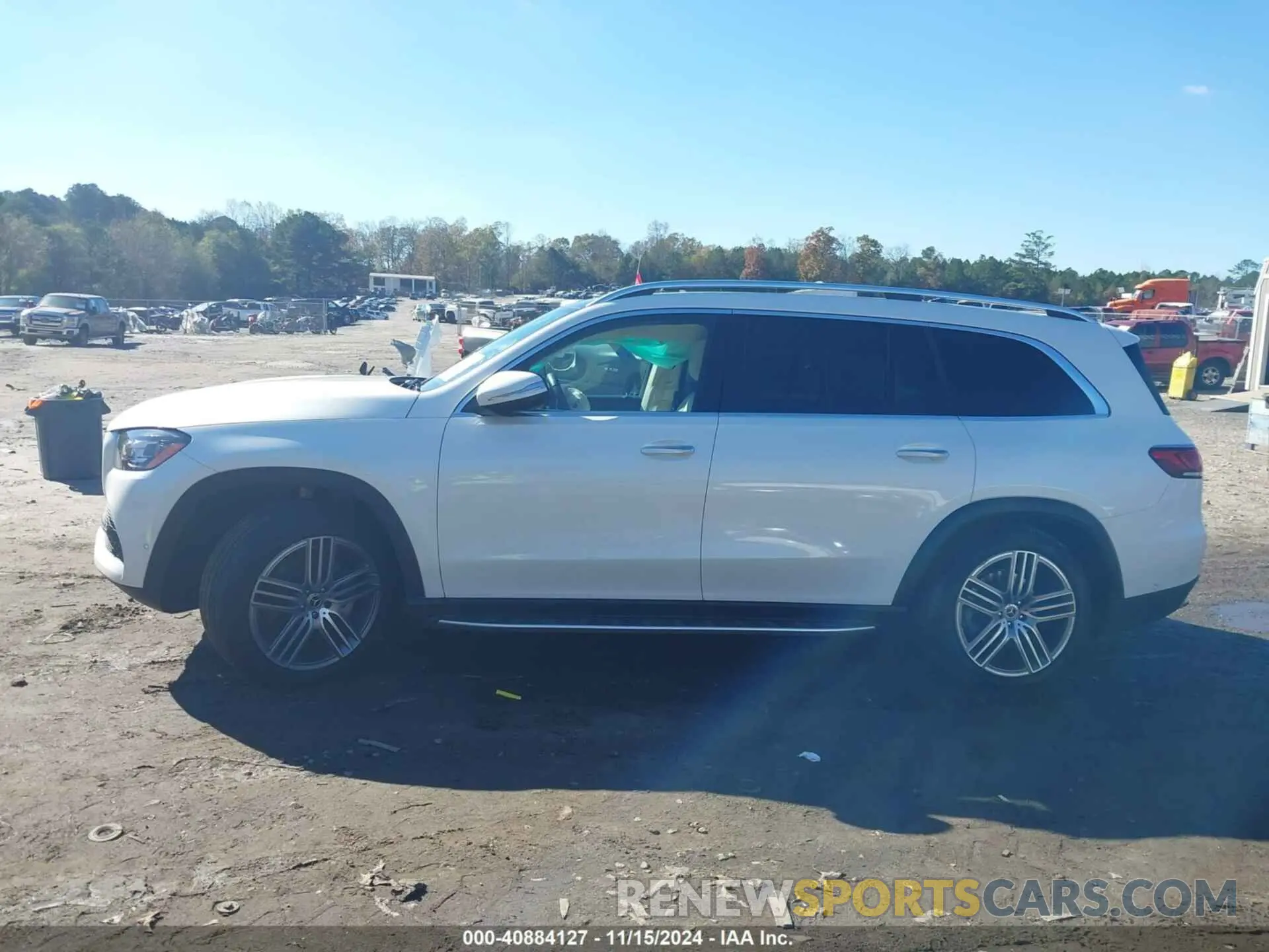 14 fotografías del automóvil dañado 4JGFF5KE0NA769237 MERCEDES-BENZ GLS 450 2022
