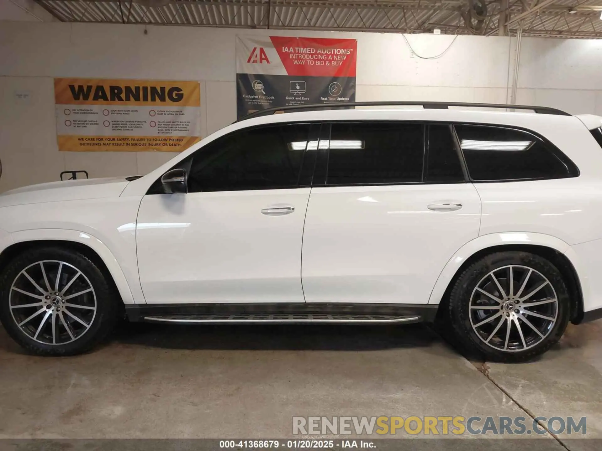 15 fotografías del automóvil dañado 4JGFF5KE6NA751521 MERCEDES-BENZ GLS 450 2022