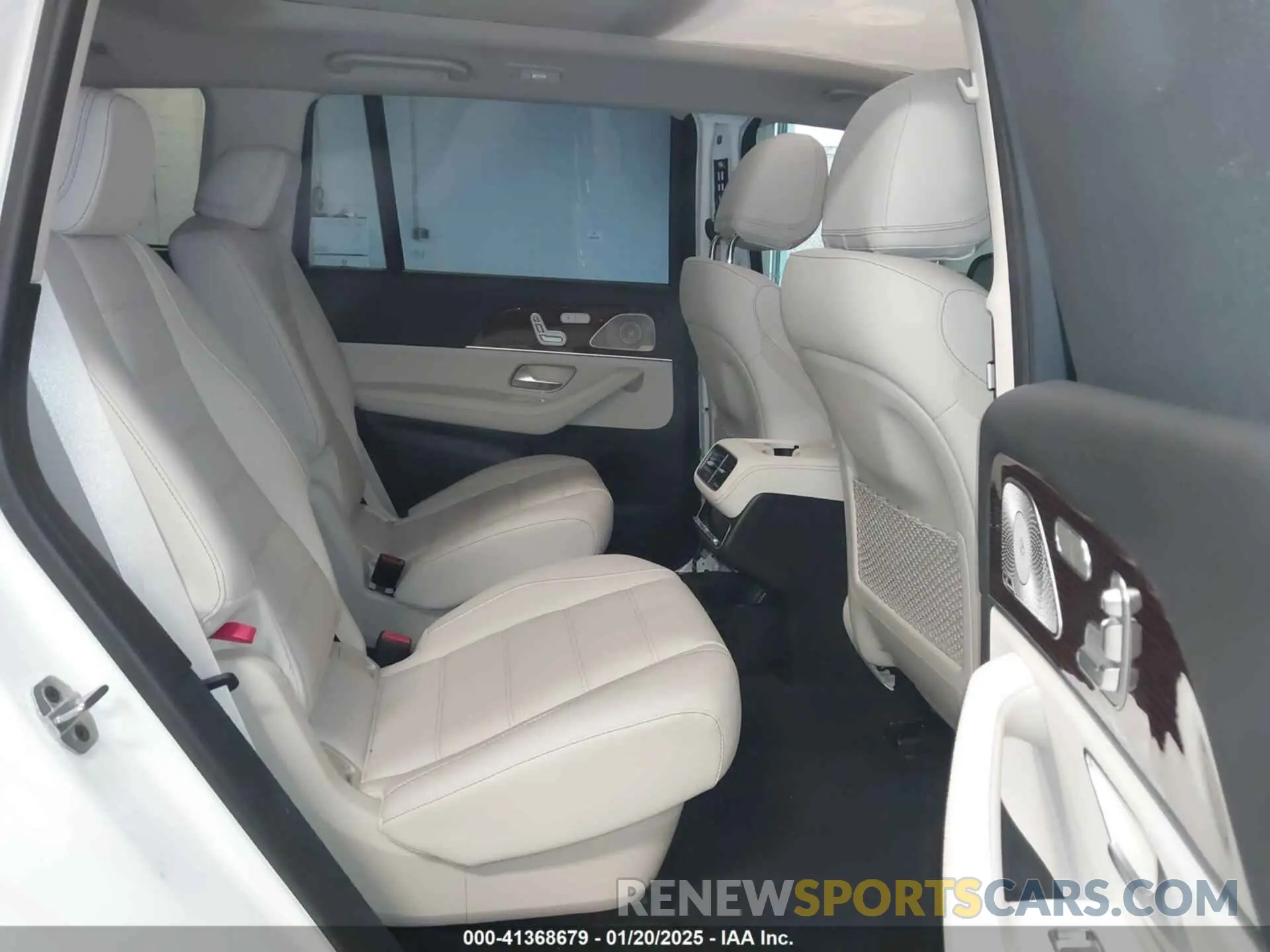 8 fotografías del automóvil dañado 4JGFF5KE6NA751521 MERCEDES-BENZ GLS 450 2022