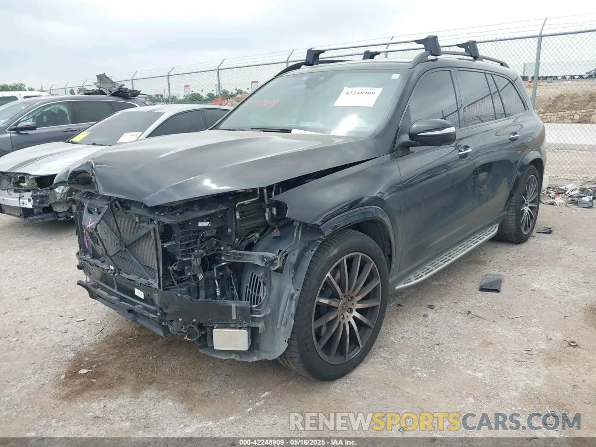 2 fotografías del automóvil dañado 4JGFF5KE6PA936445 MERCEDES-BENZ GLS 450 2023
