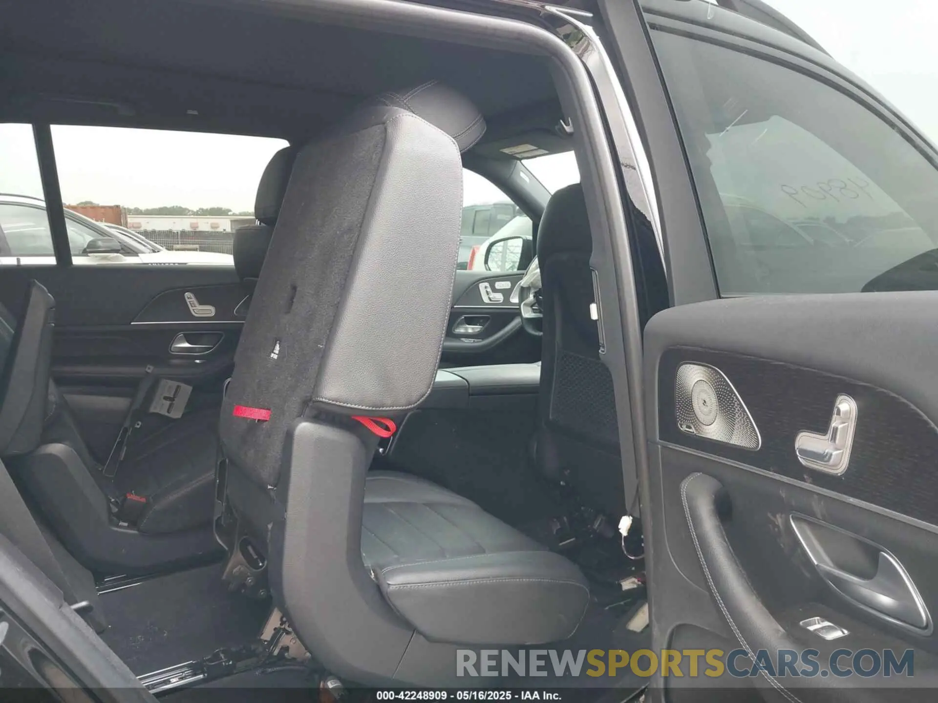 8 fotografías del automóvil dañado 4JGFF5KE6PA936445 MERCEDES-BENZ GLS 450 2023