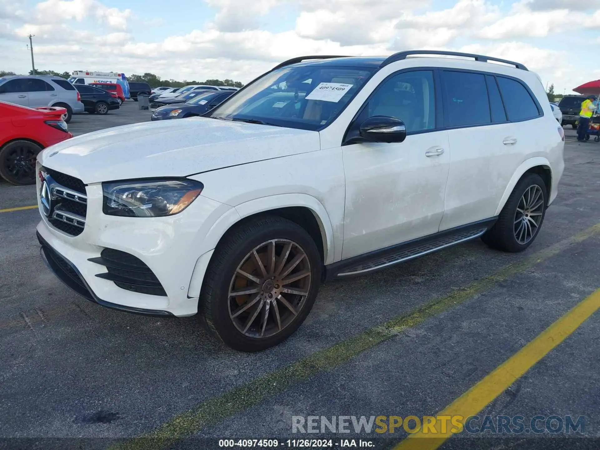 2 fotografías del automóvil dañado 4JGFF5KE7PA923851 MERCEDES-BENZ GLS 450 2023