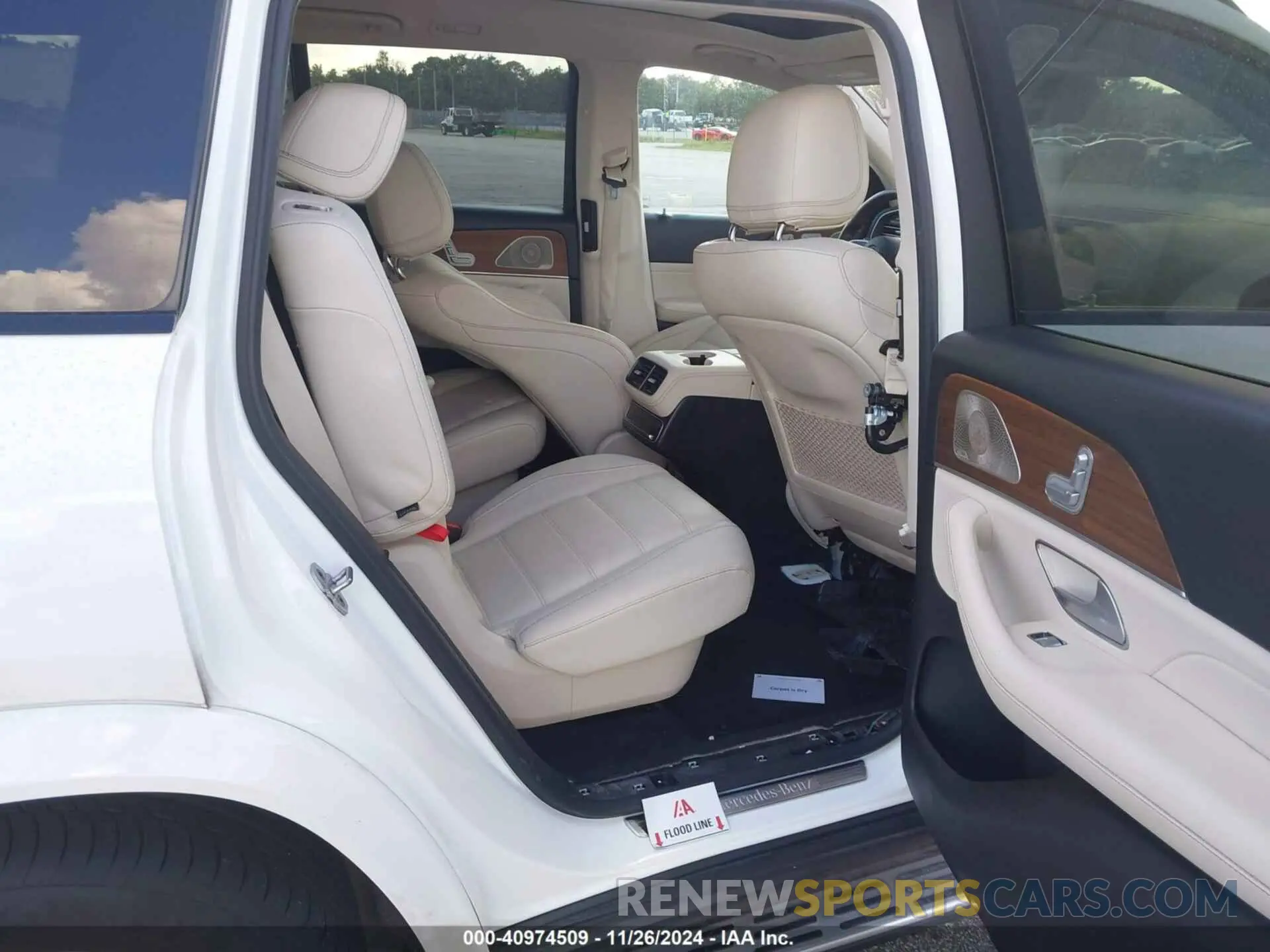 8 fotografías del automóvil dañado 4JGFF5KE7PA923851 MERCEDES-BENZ GLS 450 2023