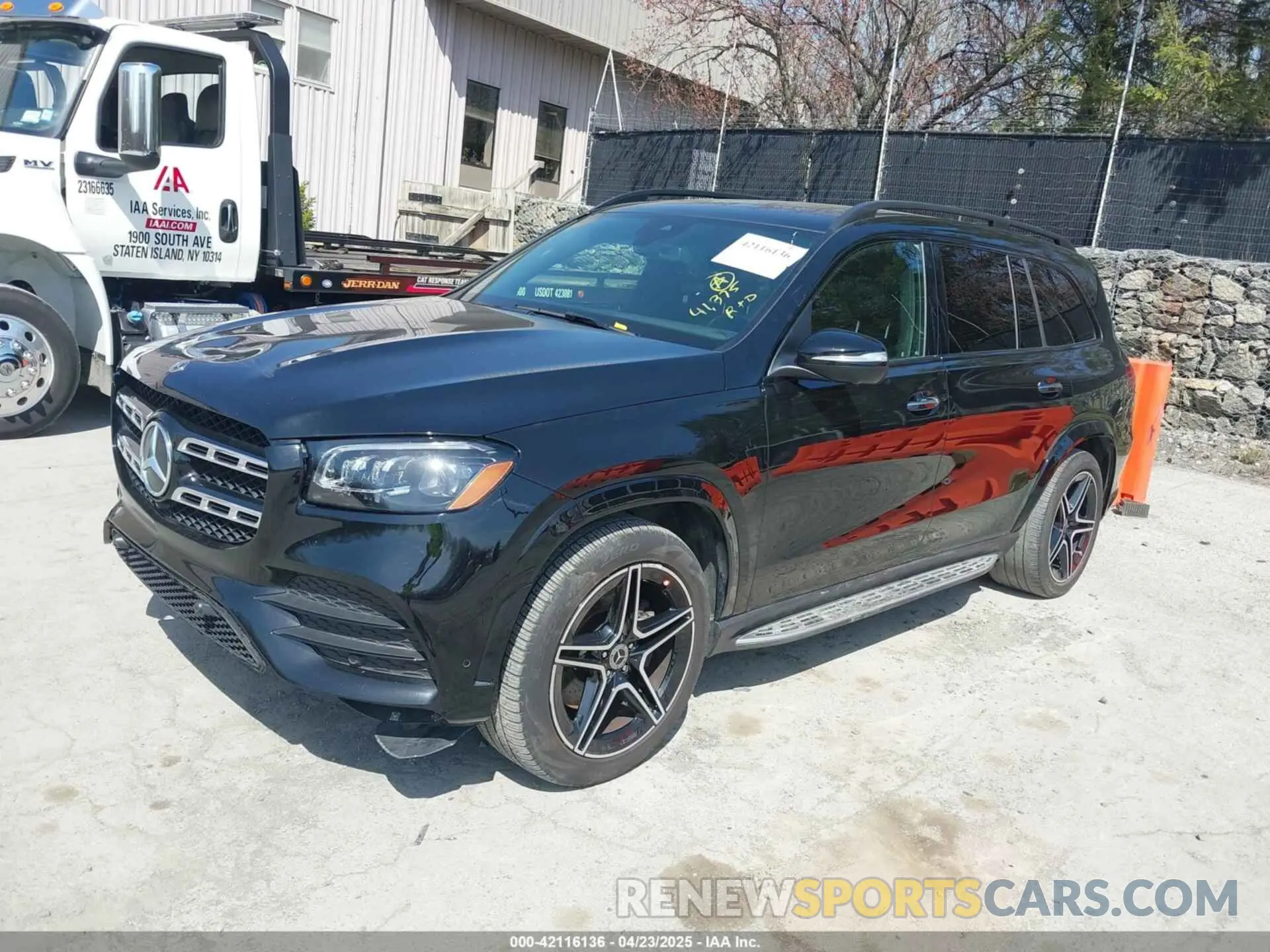 2 fotografías del automóvil dañado 4JGFF5KE8PA879956 MERCEDES-BENZ GLS 450 2023