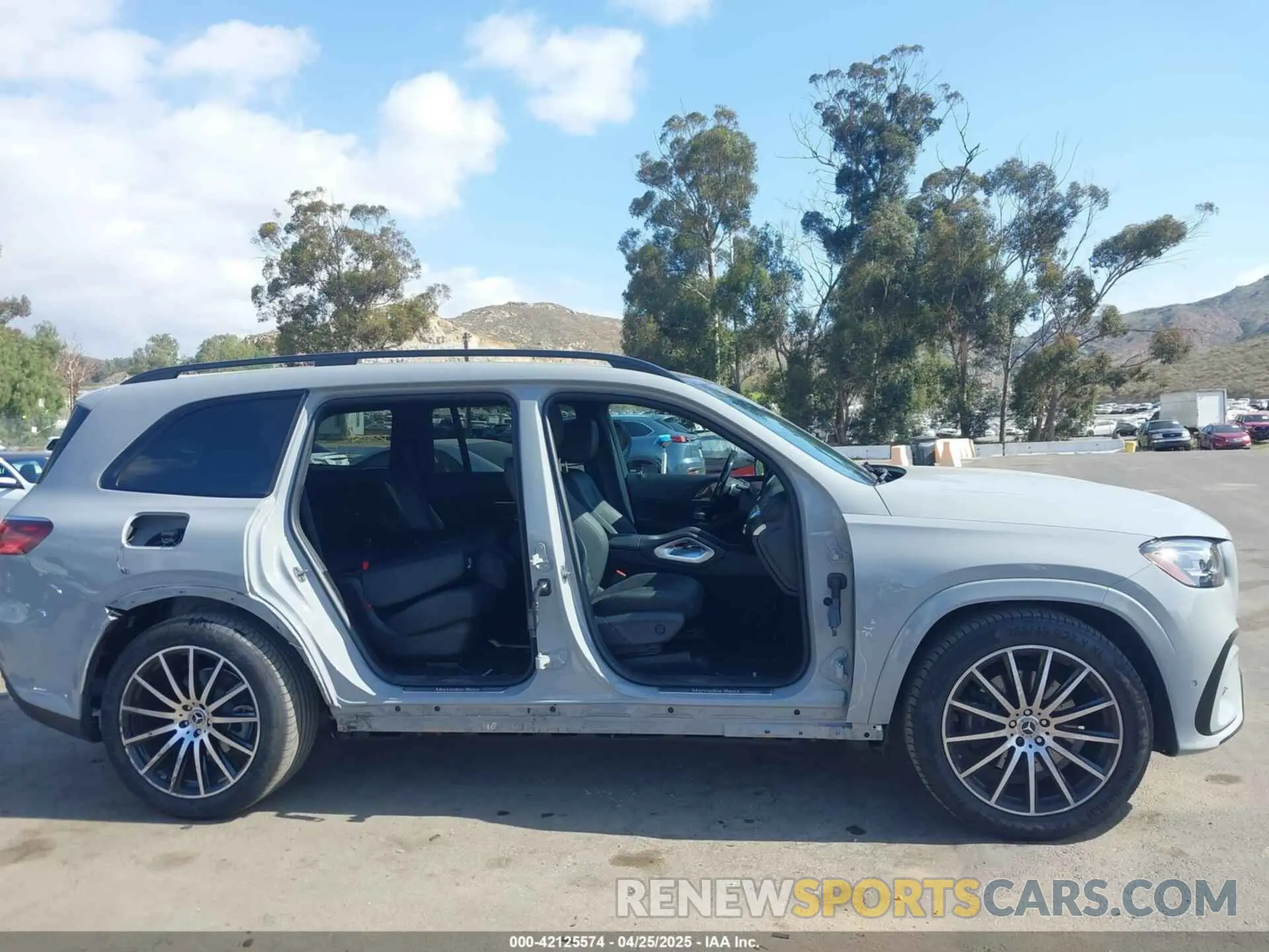 14 fotografías del automóvil dañado 4JGFF5KE3RB117003 MERCEDES-BENZ GLS 450 2024