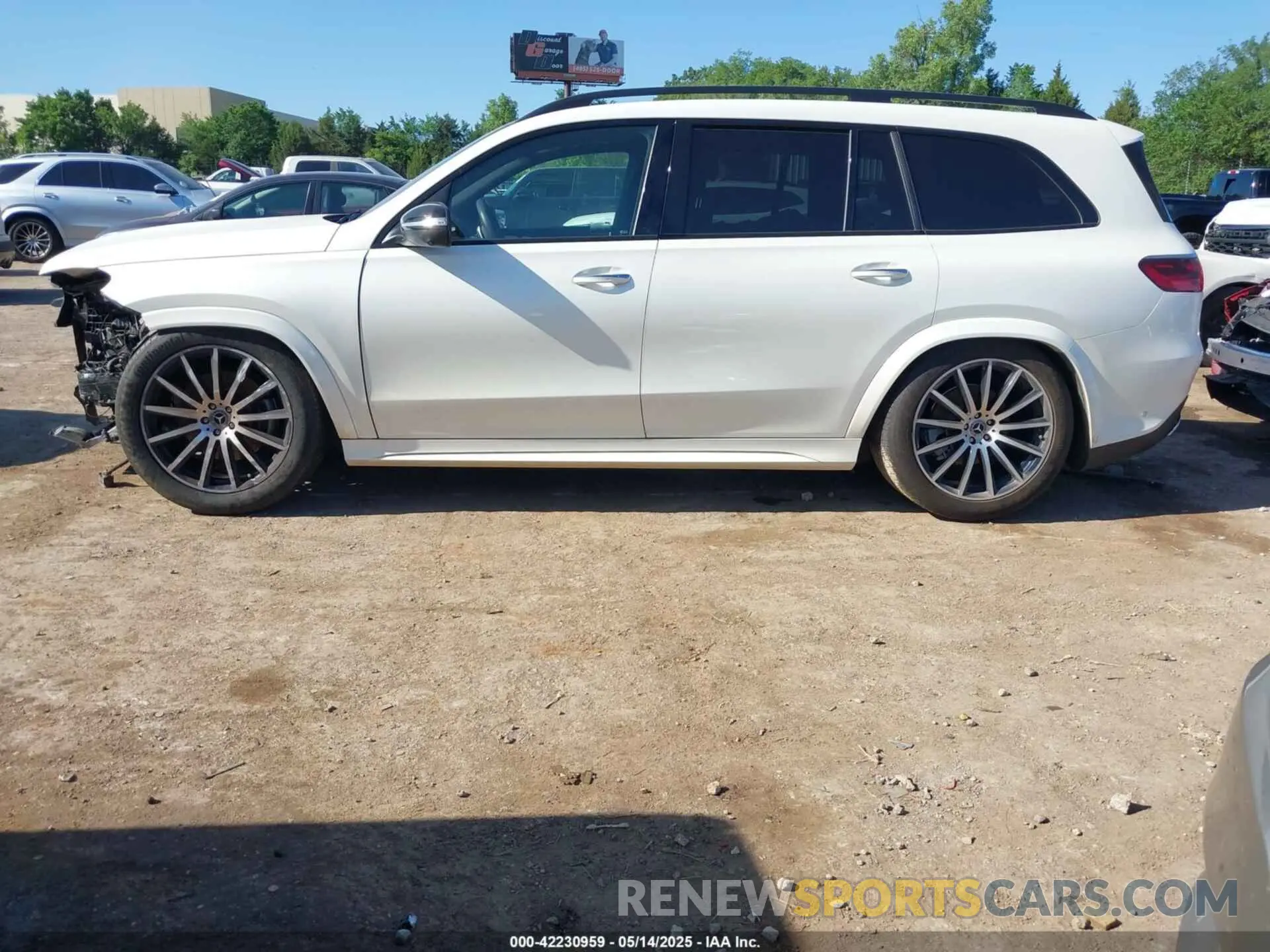 15 fotografías del automóvil dañado 4JGFF5KE7RB112158 MERCEDES-BENZ GLS 450 2024