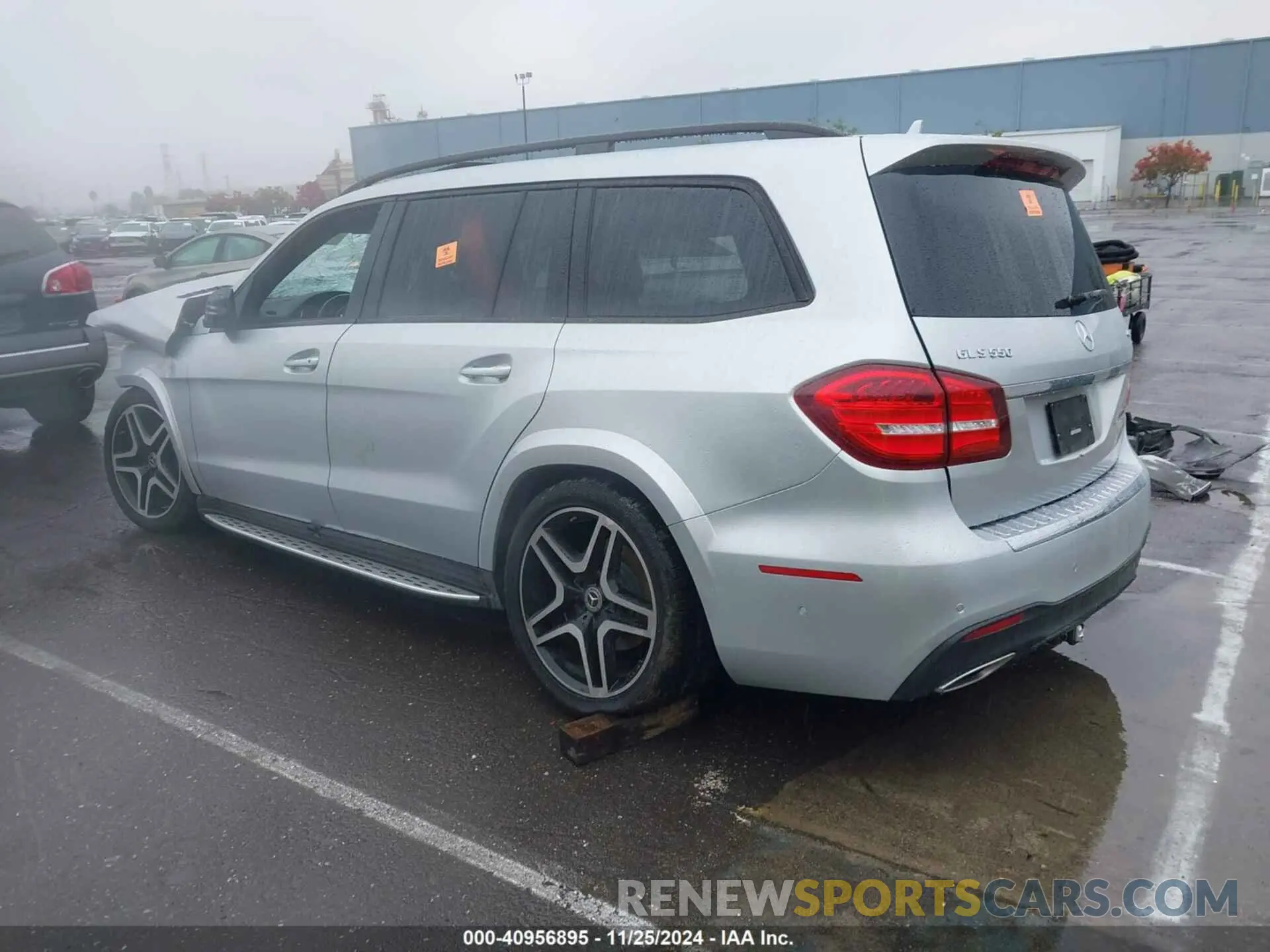 3 fotografías del automóvil dañado 4JGDF7DE8KB190406 MERCEDES-BENZ GLS 550 2019