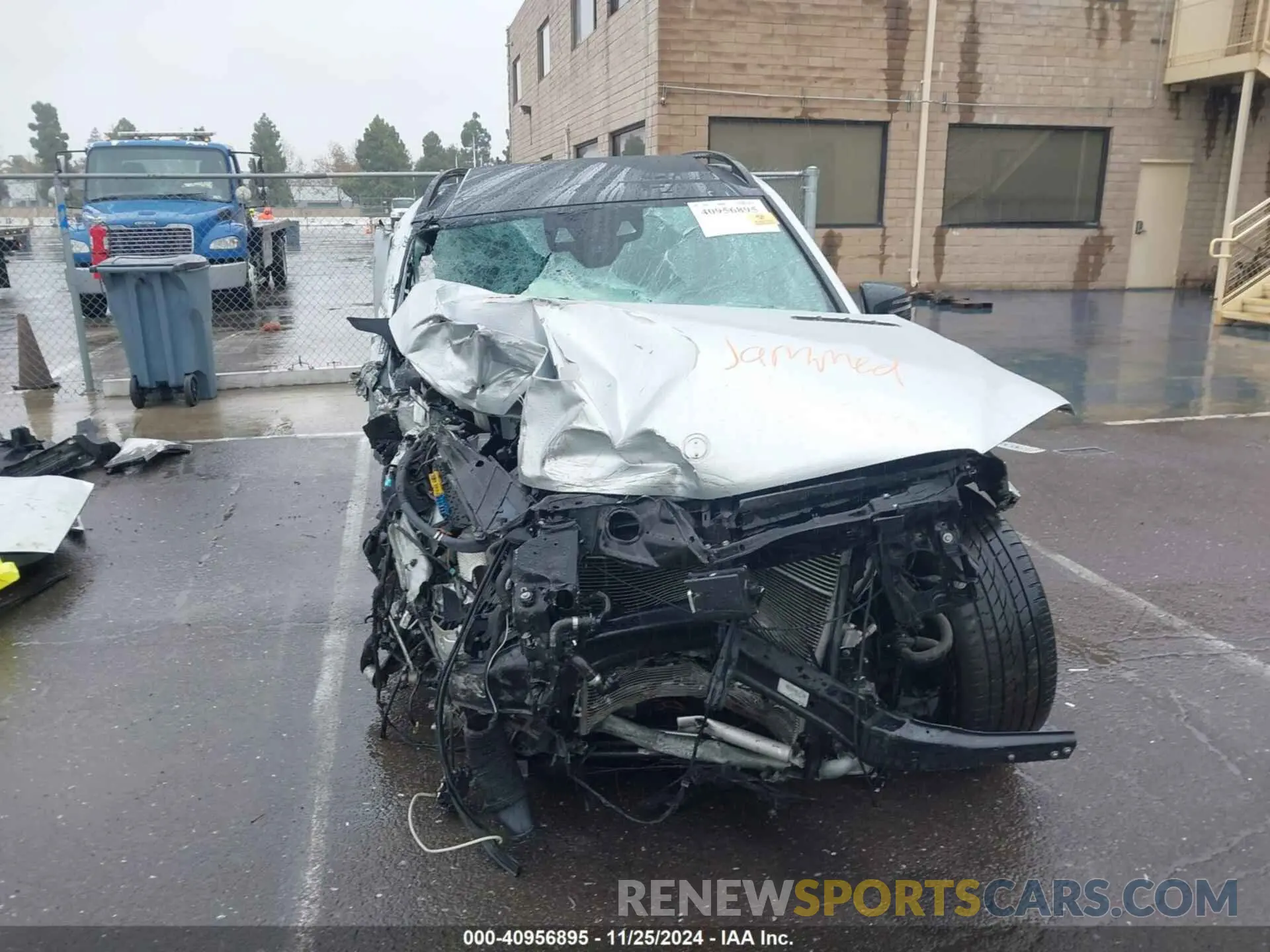 6 fotografías del automóvil dañado 4JGDF7DE8KB190406 MERCEDES-BENZ GLS 550 2019