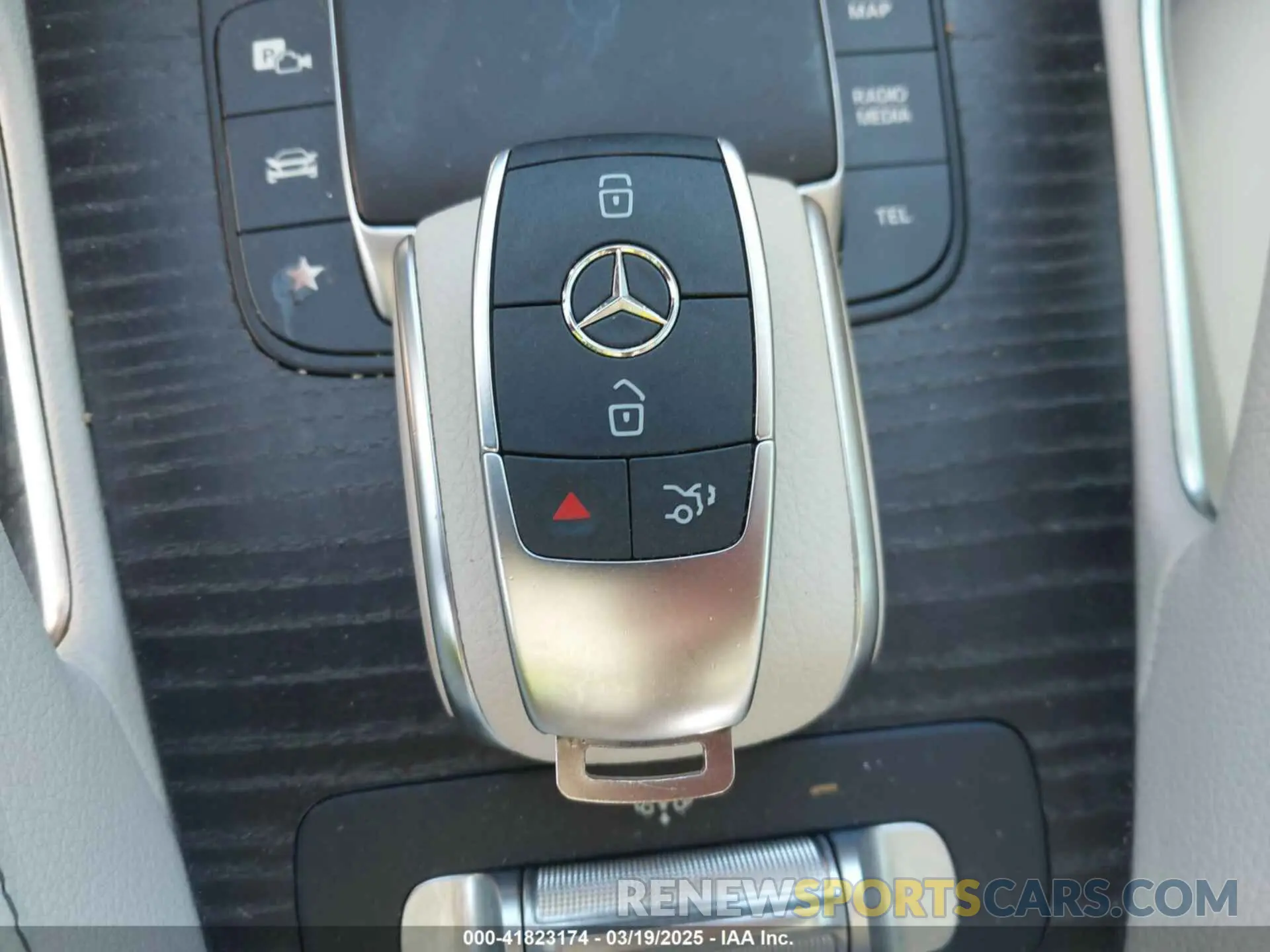 11 fotografías del automóvil dañado 4JGFF8GE9MA566937 MERCEDES-BENZ GLS 580 2021