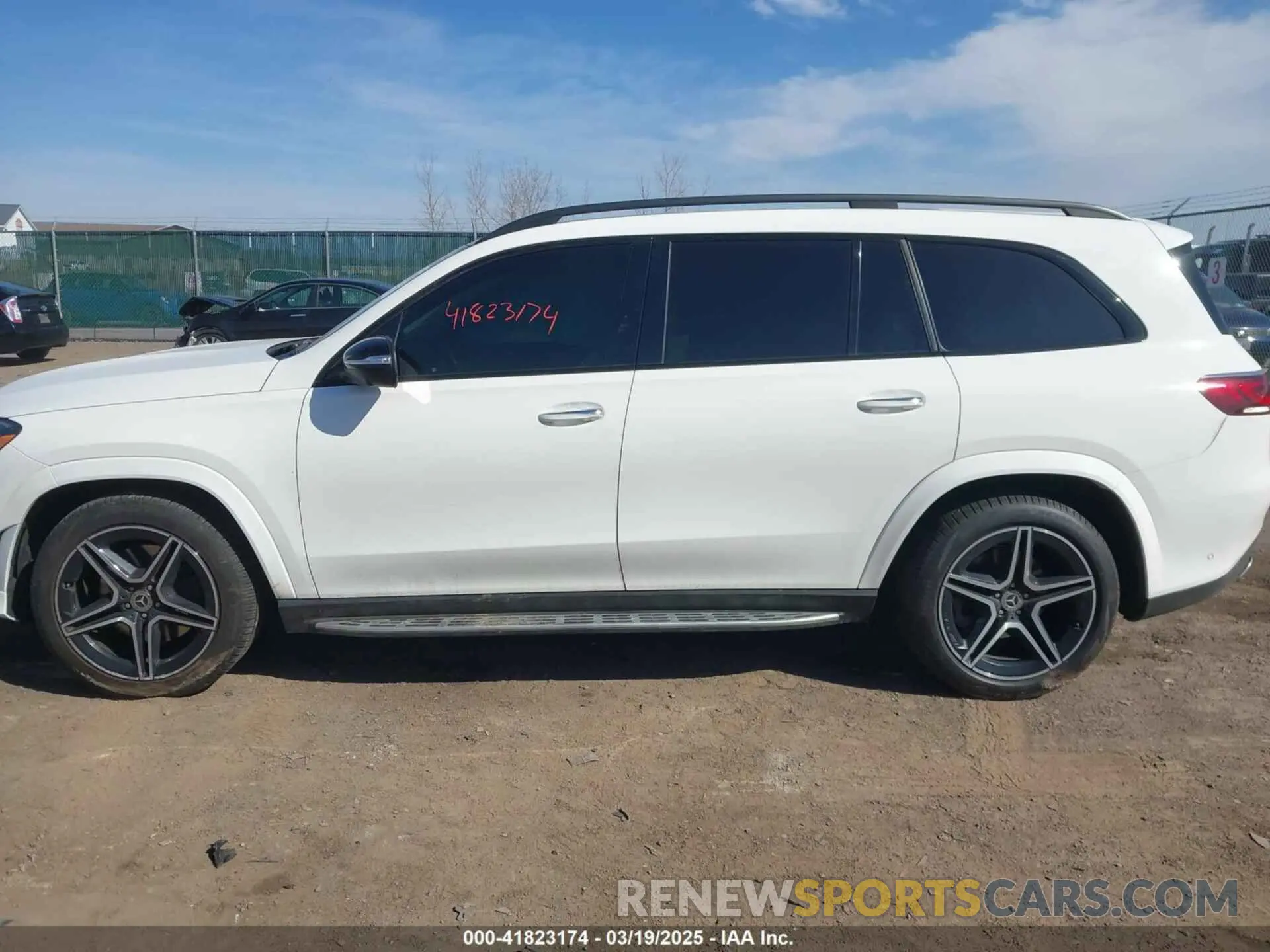14 fotografías del automóvil dañado 4JGFF8GE9MA566937 MERCEDES-BENZ GLS 580 2021