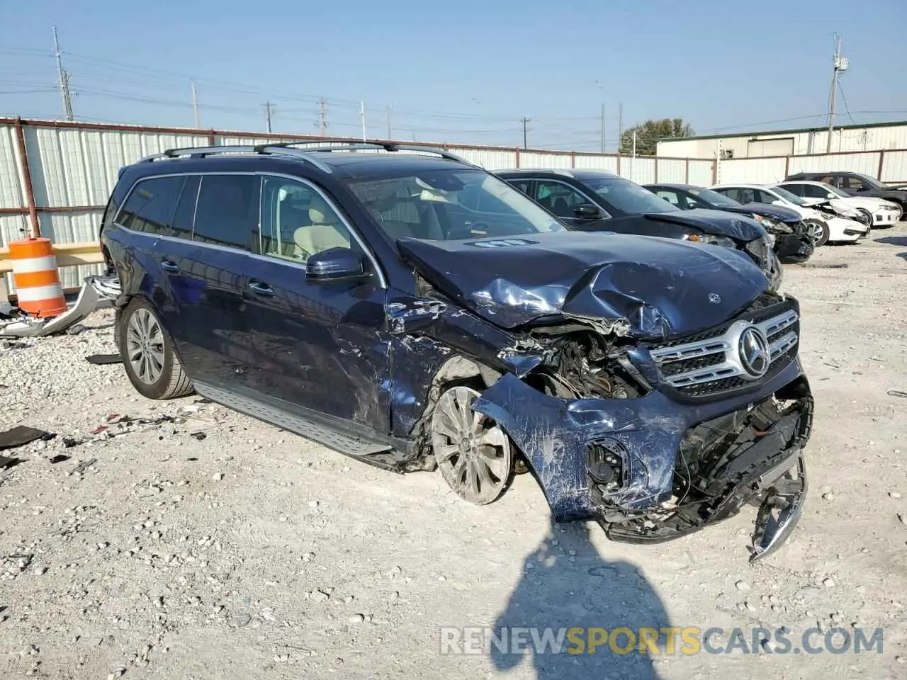4 fotografías del automóvil dañado 4JGDF6EE2KB220122 MERCEDES-BENZ GLS-CLASS 2019