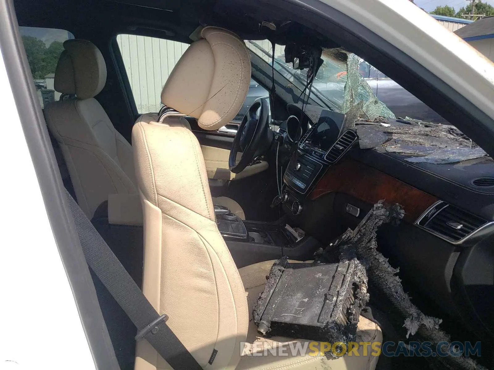 5 fotografías del automóvil dañado 4JGDF6EE2KB231816 MERCEDES-BENZ GLS-CLASS 2019