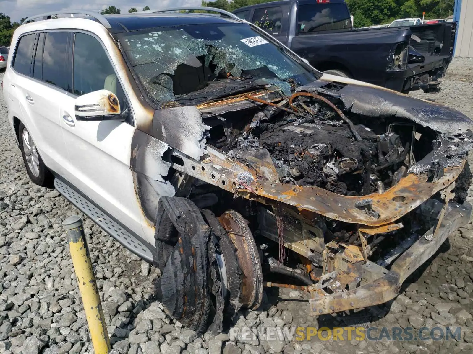 9 fotografías del automóvil dañado 4JGDF6EE2KB231816 MERCEDES-BENZ GLS-CLASS 2019