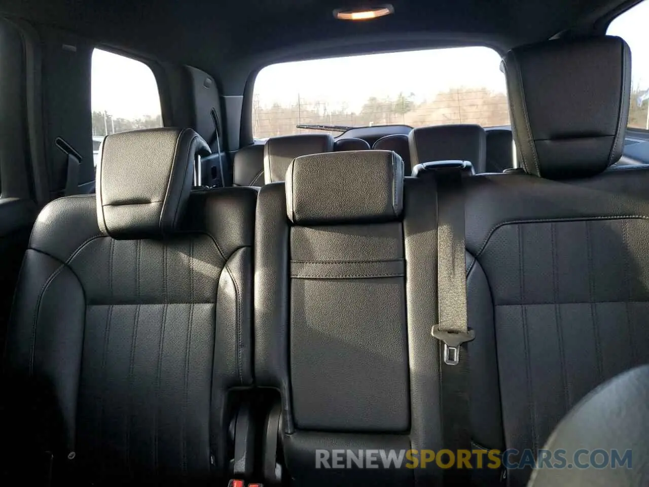 10 fotografías del automóvil dañado 4JGDF6EE5KB184619 MERCEDES-BENZ GLS-CLASS 2019