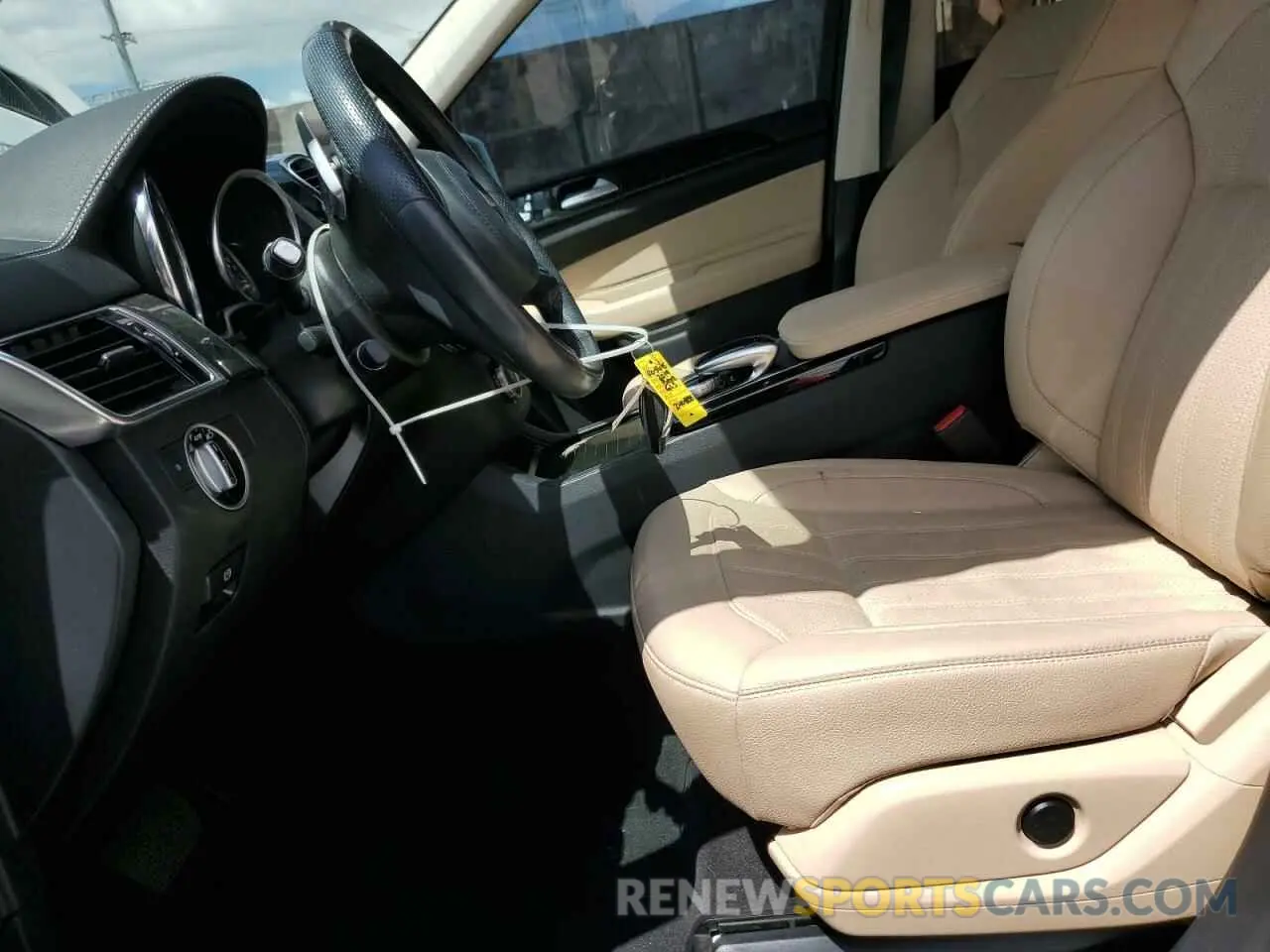 7 fotografías del automóvil dañado 4JGDF6EE6KB240888 MERCEDES-BENZ GLS-CLASS 2019
