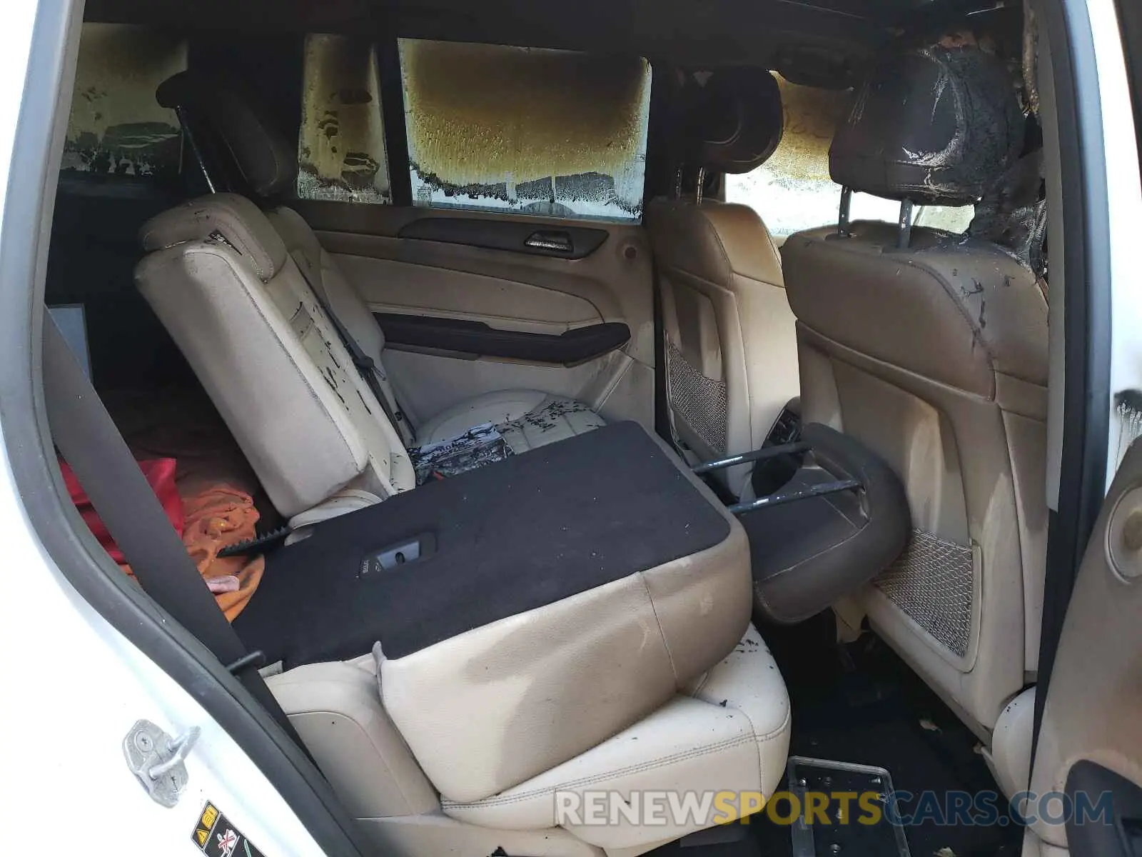 6 fotografías del automóvil dañado 4JGDF6EE9KB189368 MERCEDES-BENZ GLS-CLASS 2019