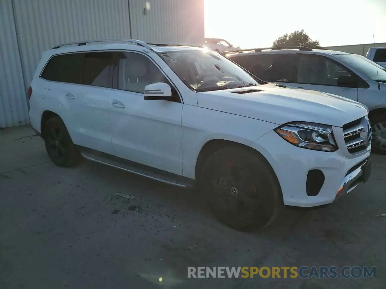 4 fotografías del automóvil dañado 4JGDF6EE9KB231277 MERCEDES-BENZ GLS-CLASS 2019