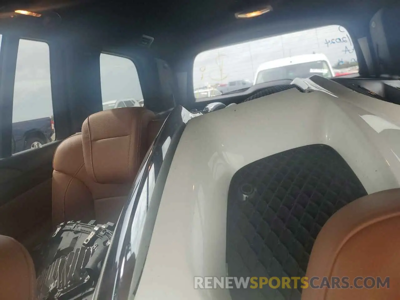 10 fotografías del automóvil dañado 4JGDF7DE1KB206915 MERCEDES-BENZ GLS-CLASS 2019