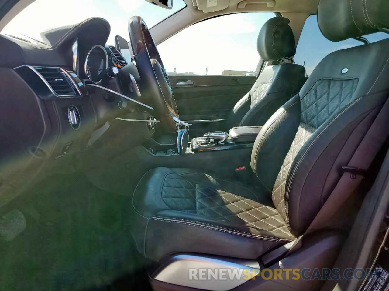 7 fotografías del automóvil dañado 4JGDF7DE1KB222435 MERCEDES-BENZ GLS-CLASS 2019