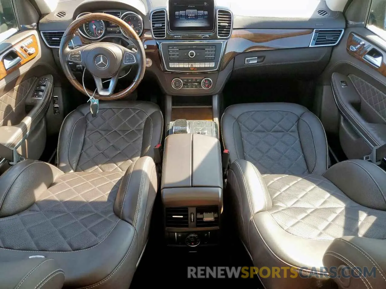 8 fotografías del automóvil dañado 4JGDF7DE1KB222435 MERCEDES-BENZ GLS-CLASS 2019