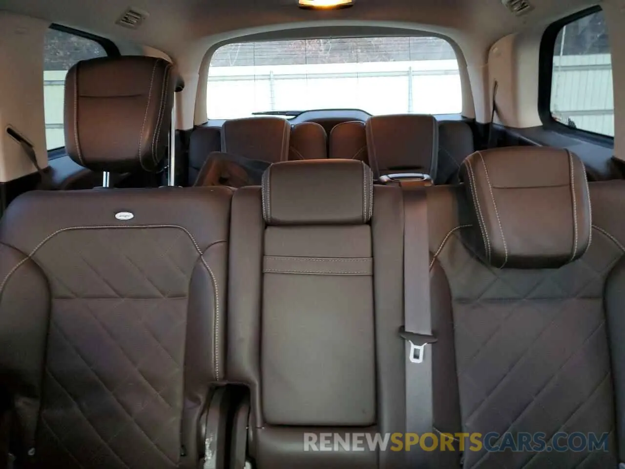 10 fotografías del automóvil dañado 4JGDF7DEXKB208680 MERCEDES-BENZ GLS-CLASS 2019