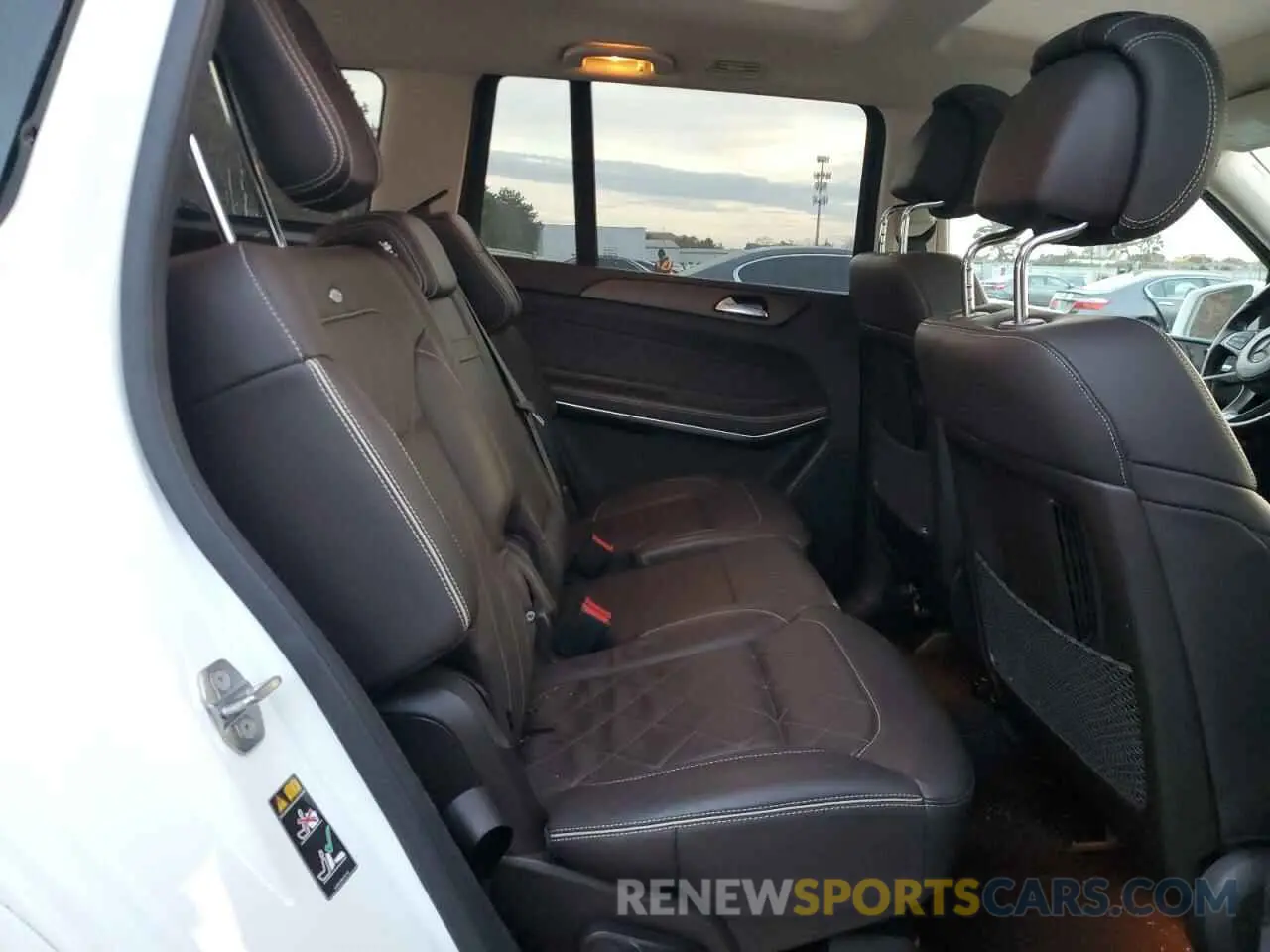 11 fotografías del automóvil dañado 4JGDF7DEXKB208680 MERCEDES-BENZ GLS-CLASS 2019