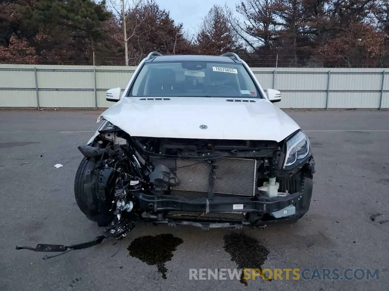 5 fotografías del automóvil dañado 4JGDF7DEXKB208680 MERCEDES-BENZ GLS-CLASS 2019