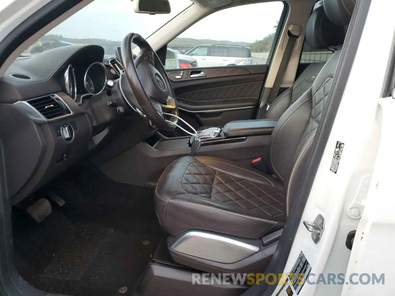 7 fotografías del automóvil dañado 4JGDF7DEXKB208680 MERCEDES-BENZ GLS-CLASS 2019