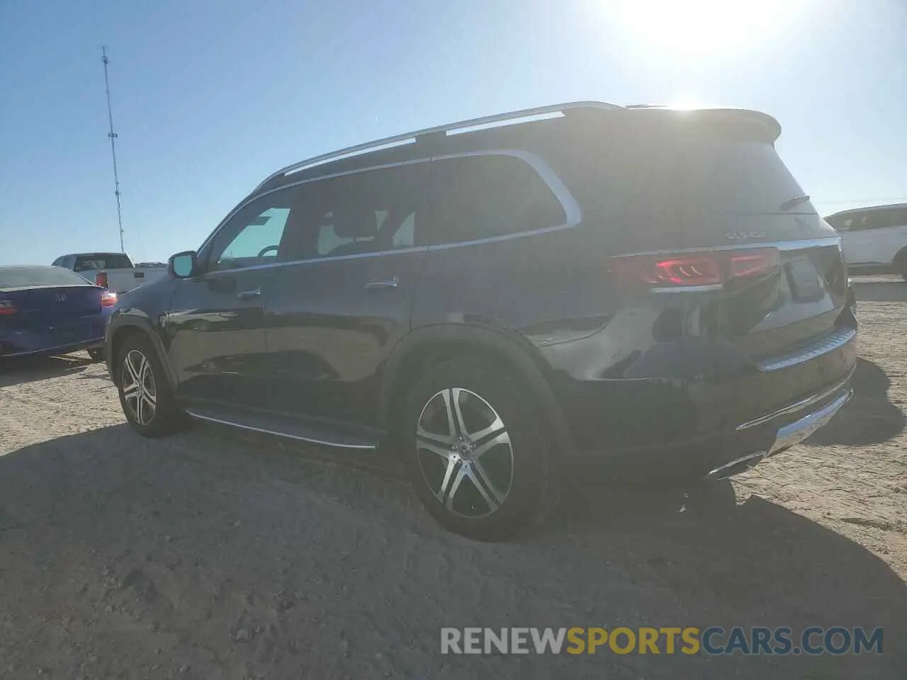 2 fotografías del automóvil dañado 4JGFF5KE1LA203665 MERCEDES-BENZ GLS-CLASS 2020