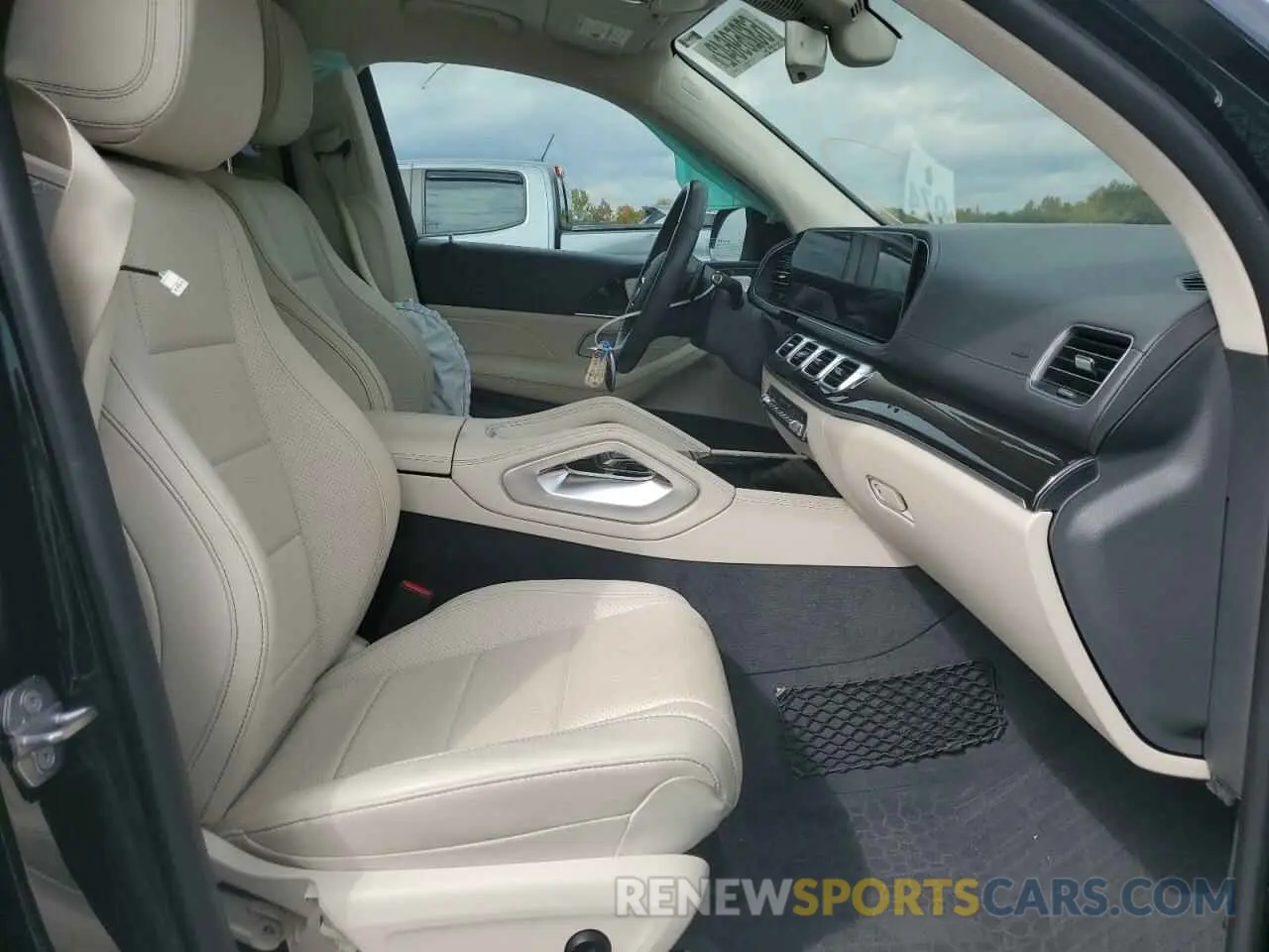 5 fotografías del automóvil dañado 4JGFF5KE5LA141235 MERCEDES-BENZ GLS-CLASS 2020