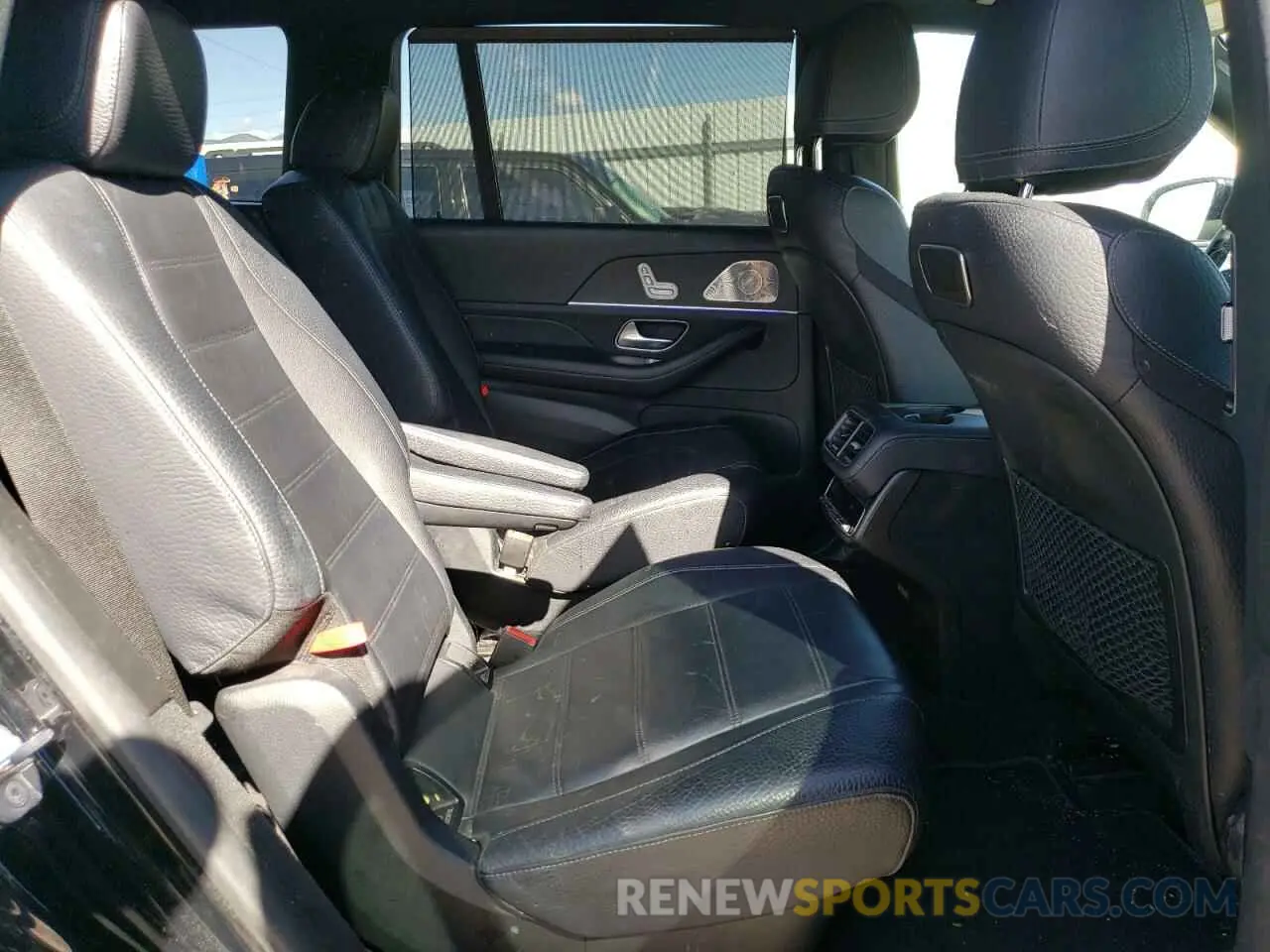 11 fotografías del automóvil dañado 4JGFF5KE6LA132513 MERCEDES-BENZ GLS-CLASS 2020